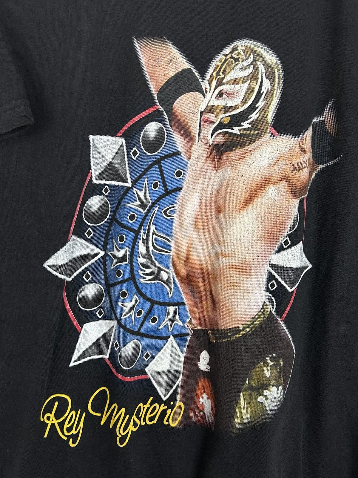 Vintage 90s Vintage Rey Mysterio Wrestler WWE Short Sleeve T-Shirt Size US M / EU 48-50 / 2 - 2 Thumbnail
