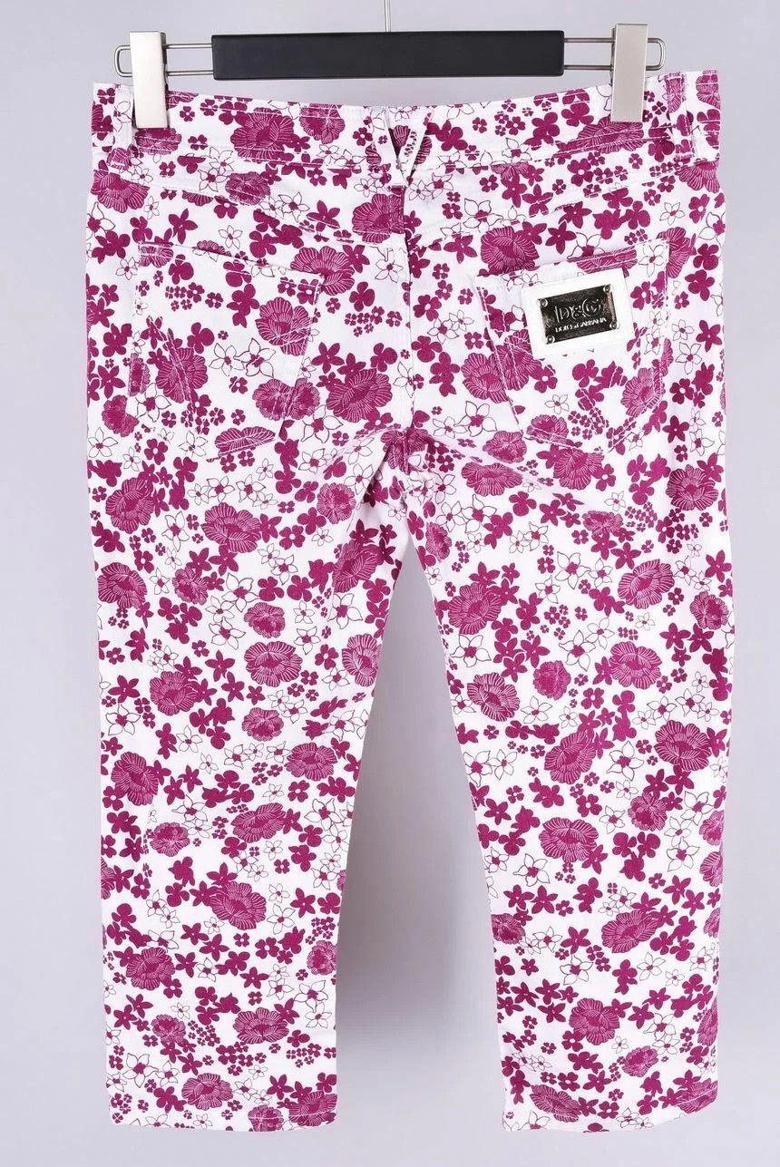 Dolce & Gabbana Women's D&G Dolce & Gabbana Floral Print Denim Pants W30 L21 Size 30" / US 8 / IT 44 - 4 Thumbnail