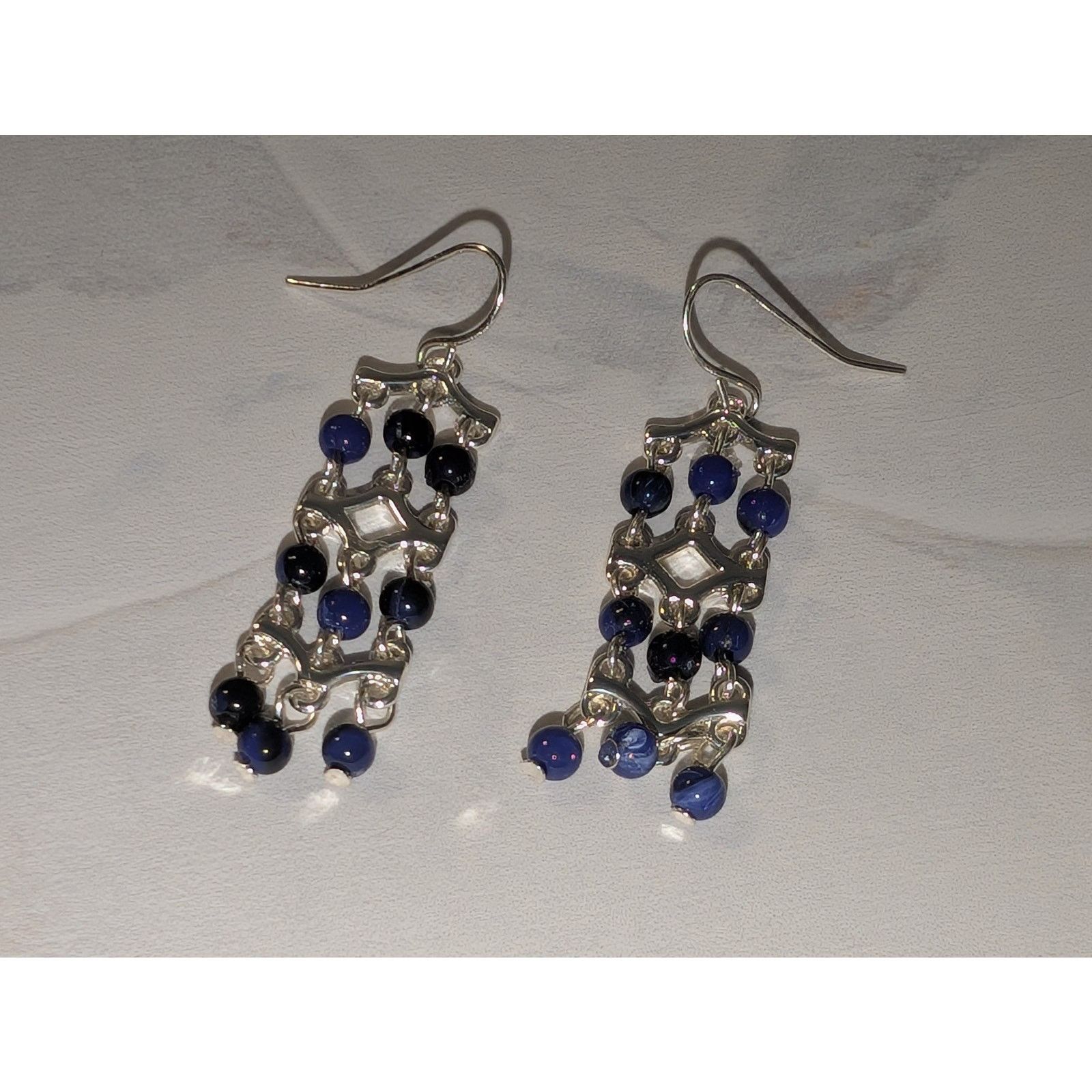 Vintage VTG 1980s Silver-Tone Blue Seed Bead Chandelier Earrings Size ONE SIZE - 1 Thumbnail