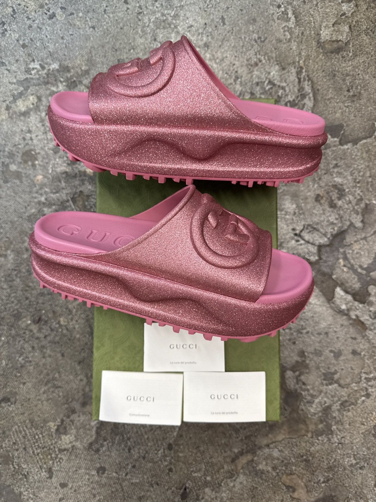 Gucci Gucci Interlocking G Metallic Rose Pink Slide Size US 10 / IT 40 - 4 Thumbnail