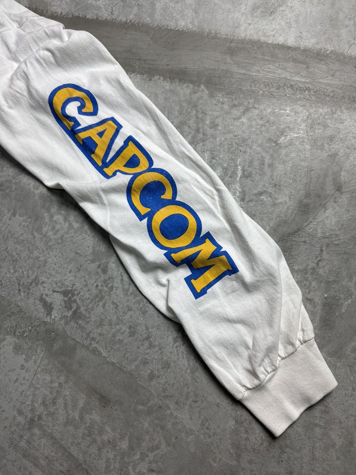 Other × The Game × Vintage Megaman with sleeve hit cropped 🚀 Size US L / EU 52-54 / 3 - 5 Thumbnail