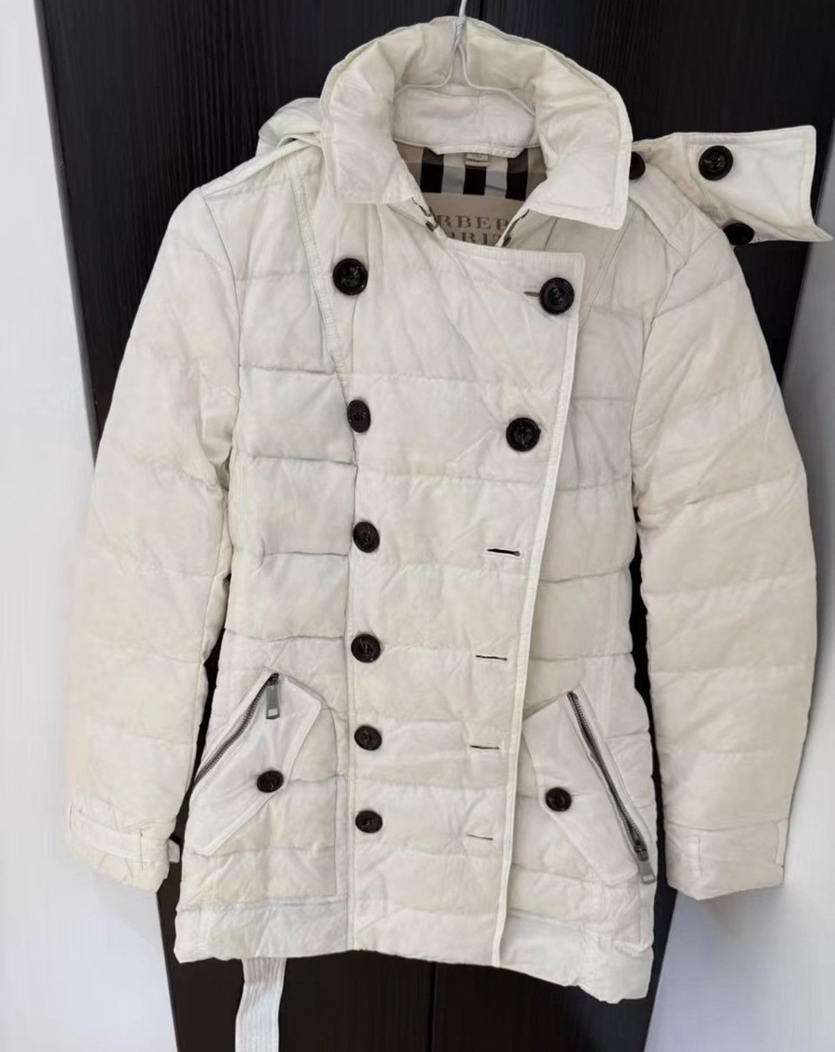 Burberry Burberry White Double-Breasted Long Down Jacket Size US XS / EU 42 / 0 - 1 Thumbnail