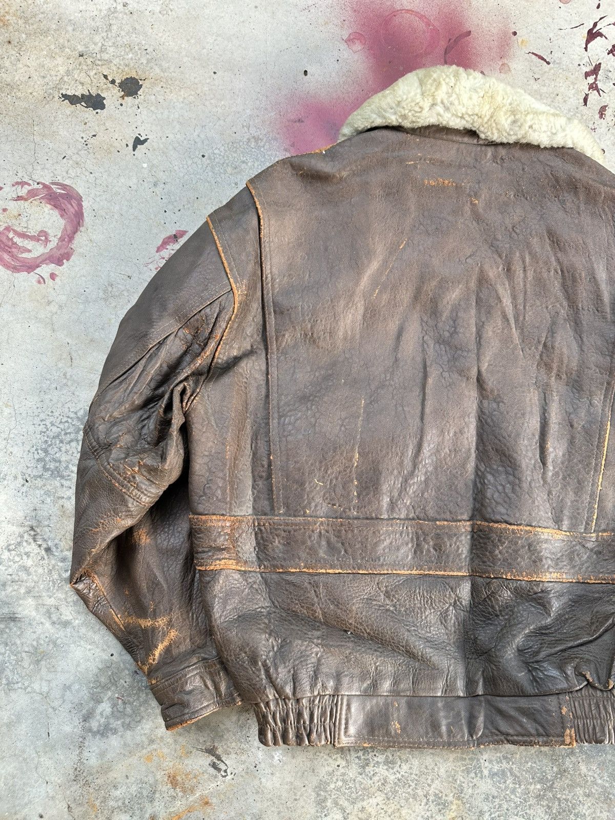 Vintage 👹Vintage THRASHED Aviator Leather Bomber Jacket Size US L / EU 52-54 / 3 - 10 Thumbnail