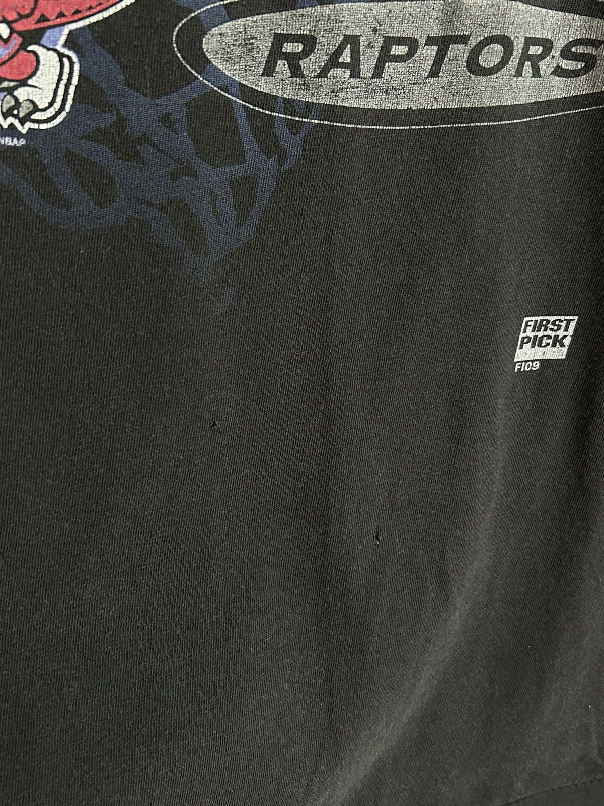 Band Tees × Vintage Vintage 2000s NBA Toronto Raptors “First Pick” T-shirt L Size US L / EU 52-54 / 3 - 5 Thumbnail