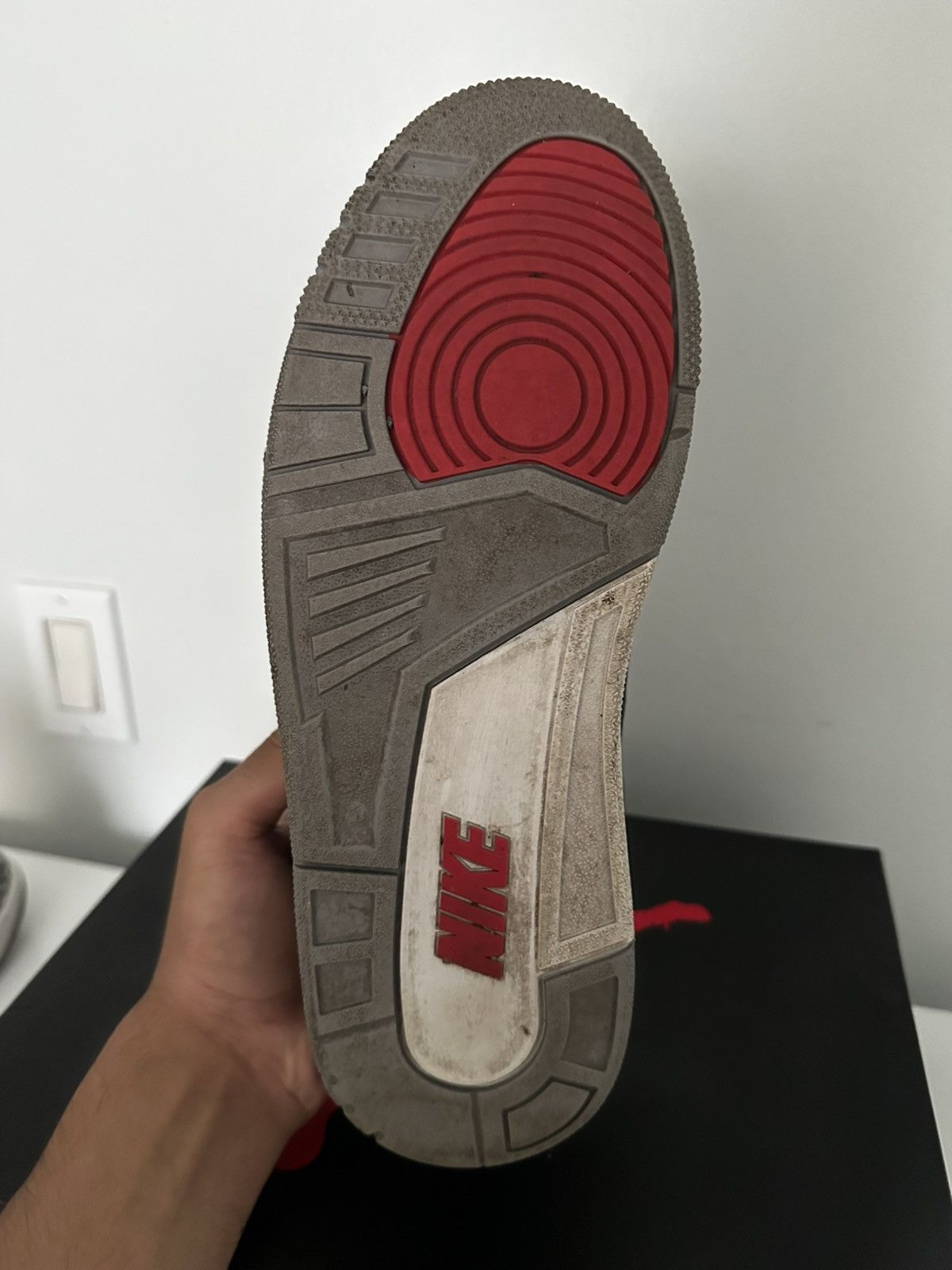 Jordan Brand Jordan 3s Black Cement 3s 2018 Size US 10.5 / EU 43-44 - 7 Thumbnail