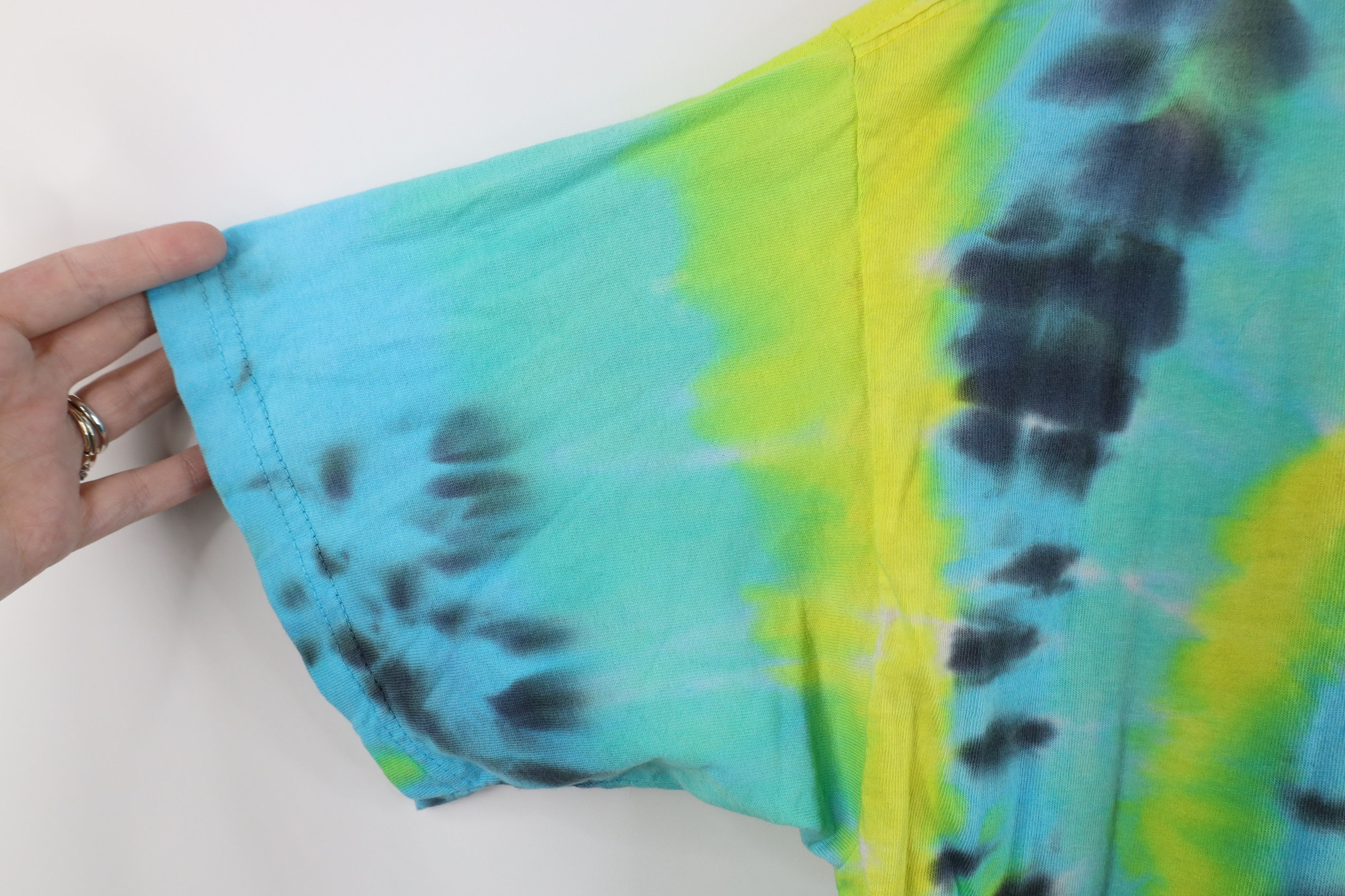 Vintage Vintage 90s Streetwear Tie Dye Acid Wash T-Shirt Trippy Size US L / EU 52-54 / 3 - 4 Thumbnail