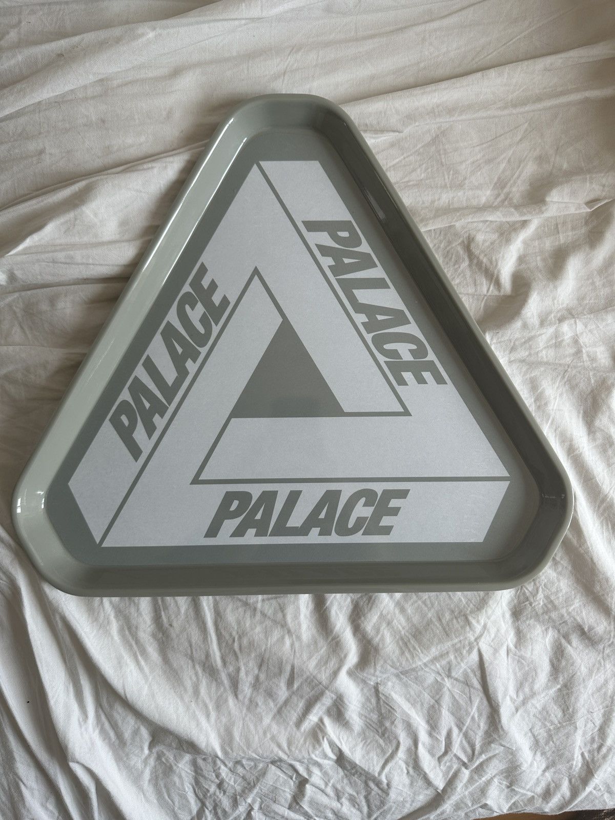 Palace Skateboards Tri-Ferg Tray Grey-IQUNIX ZX-1 Water Cooling