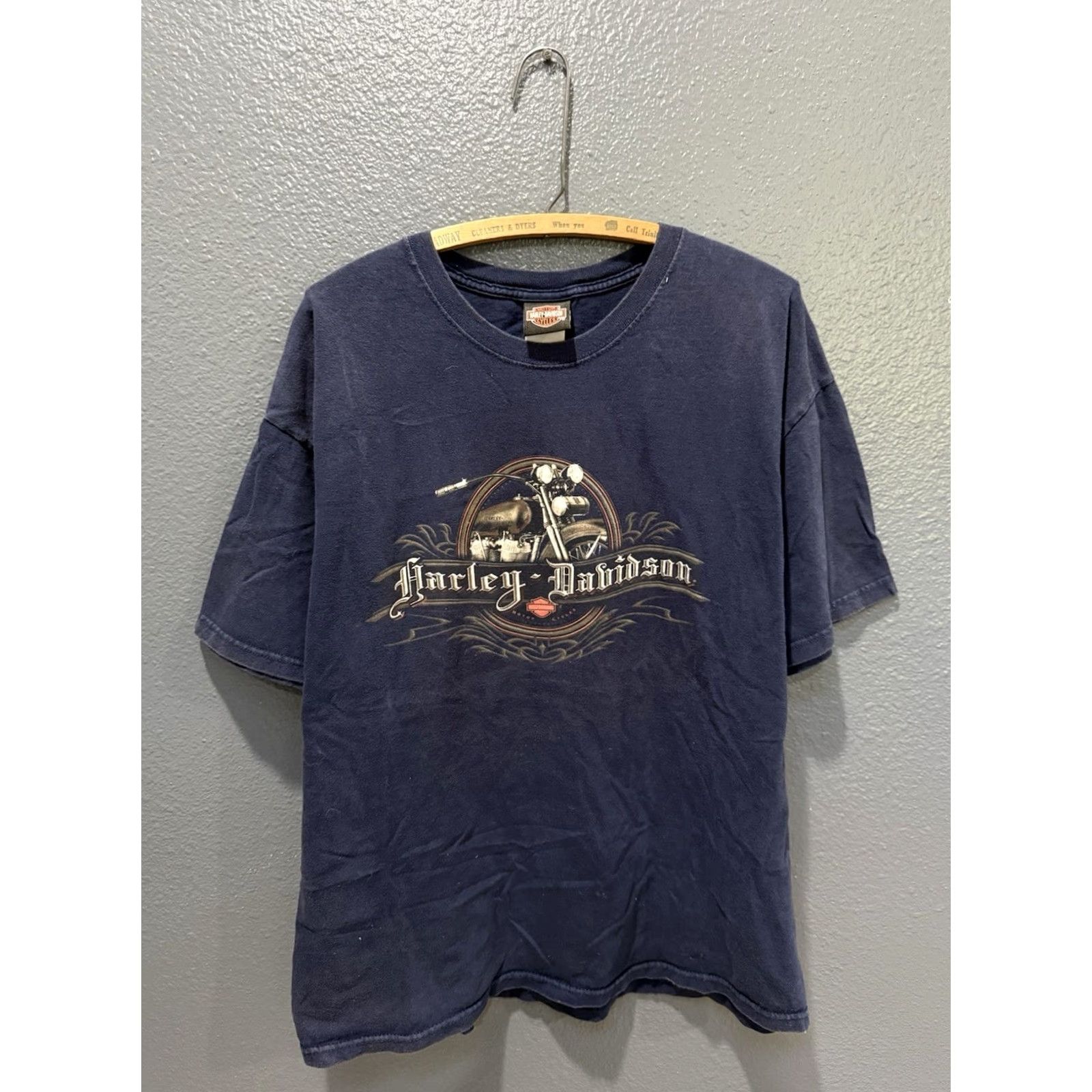 Harley Davidson VINTAGE Harley-Davidson Motorcycles Alaska Blue Tee Shirt XL Mens T-Shirt Blue Faded Vintage 90s Y2K Motorcycle Harley-Davidson Shirt XL Mens Size US XL / EU 56 / 4 - 4 Thumbnail