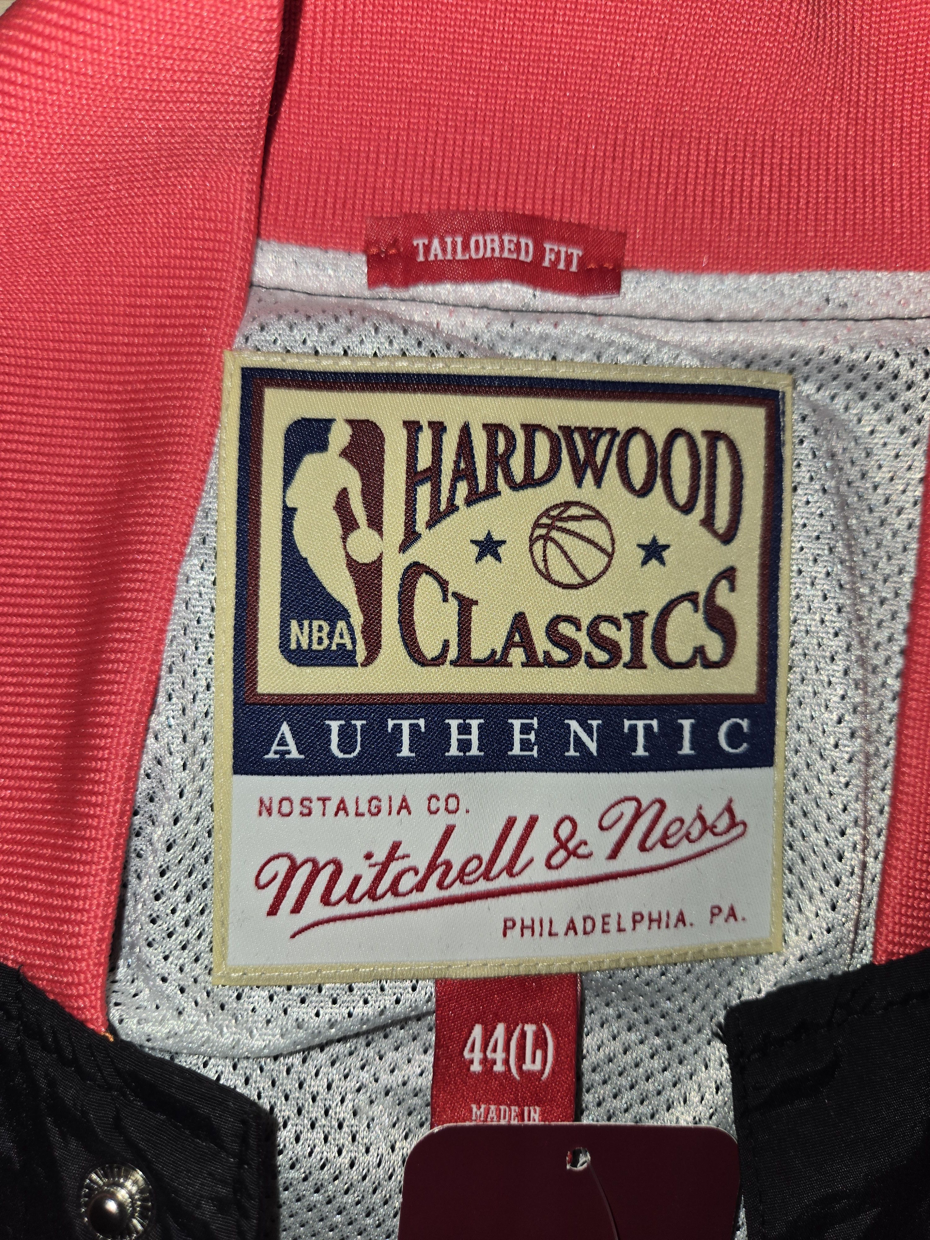 Mitchell & Ness Men's Black San Antonio Spurs Authentic Warmup Jacket Size US L / EU 52-54 / 3 - 3 Thumbnail