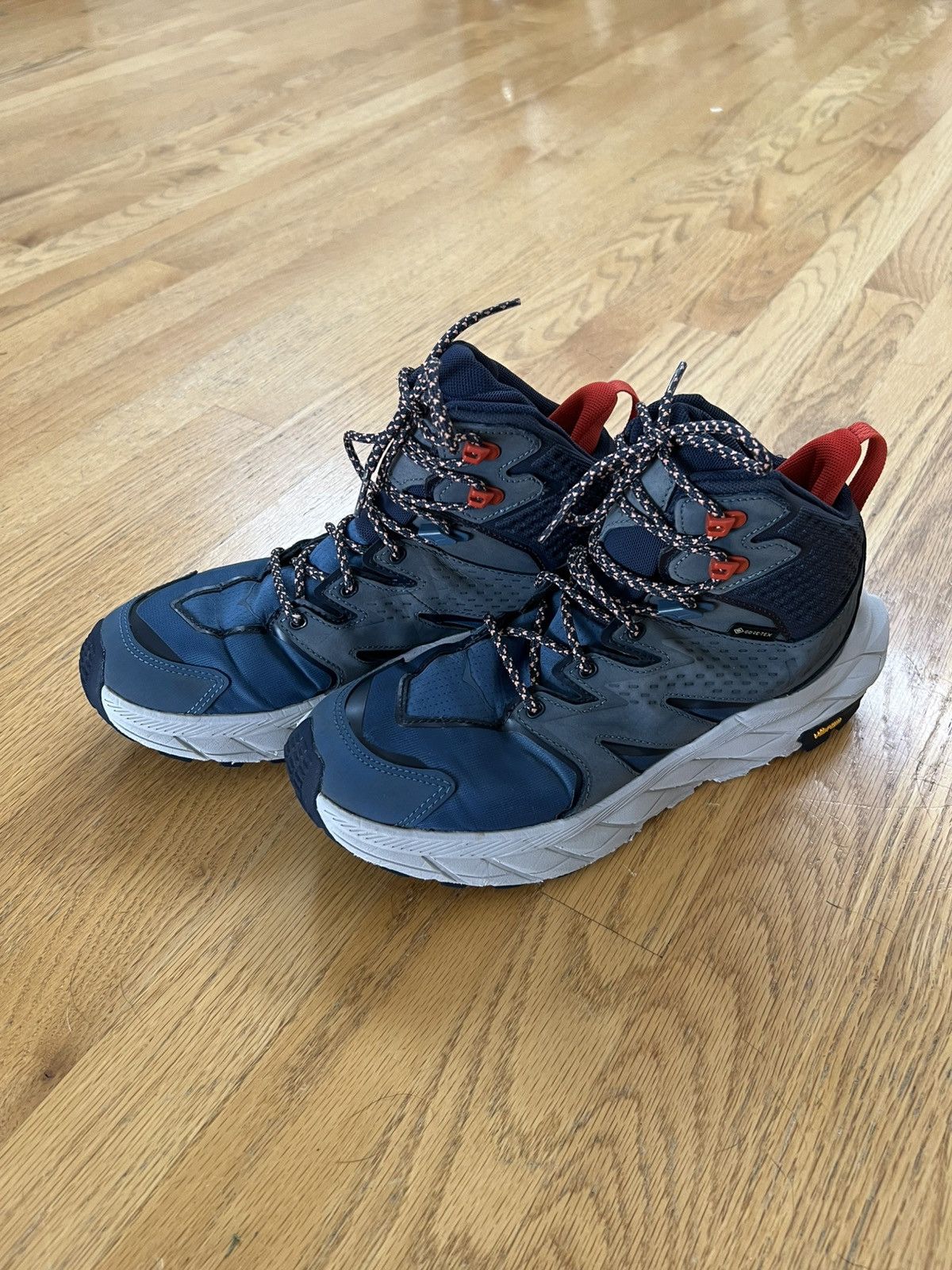 Hoka Hoka One One Women’s Anacapa Mid GTX Hiking Boots Size US 8.5 / IT 38.5 - 1 Thumbnail