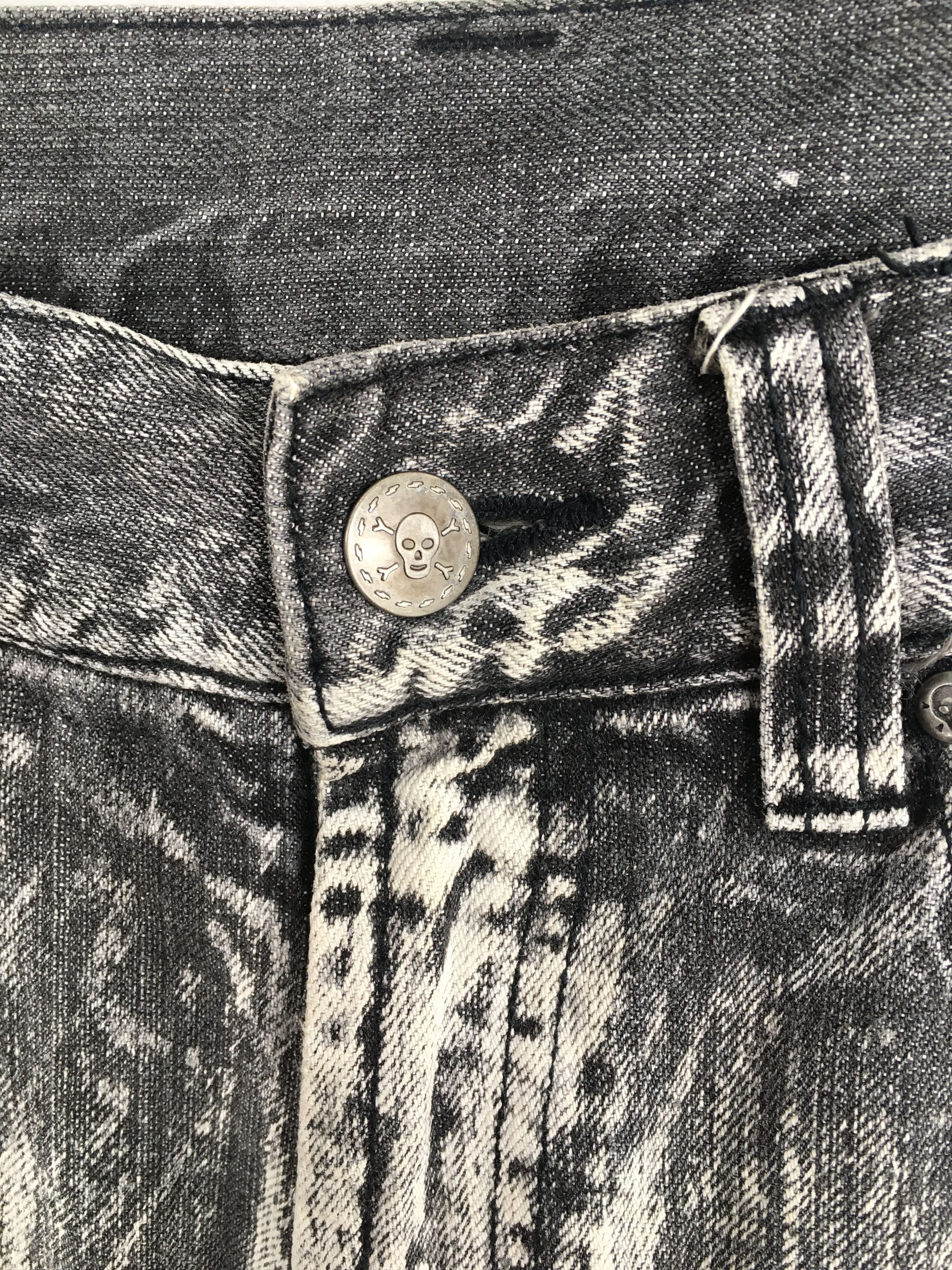 Tornado Mart Vintage Devil Skull Bleach Flared Pants Painter Punk S944 Size US 28 / EU 44 - 5 Thumbnail