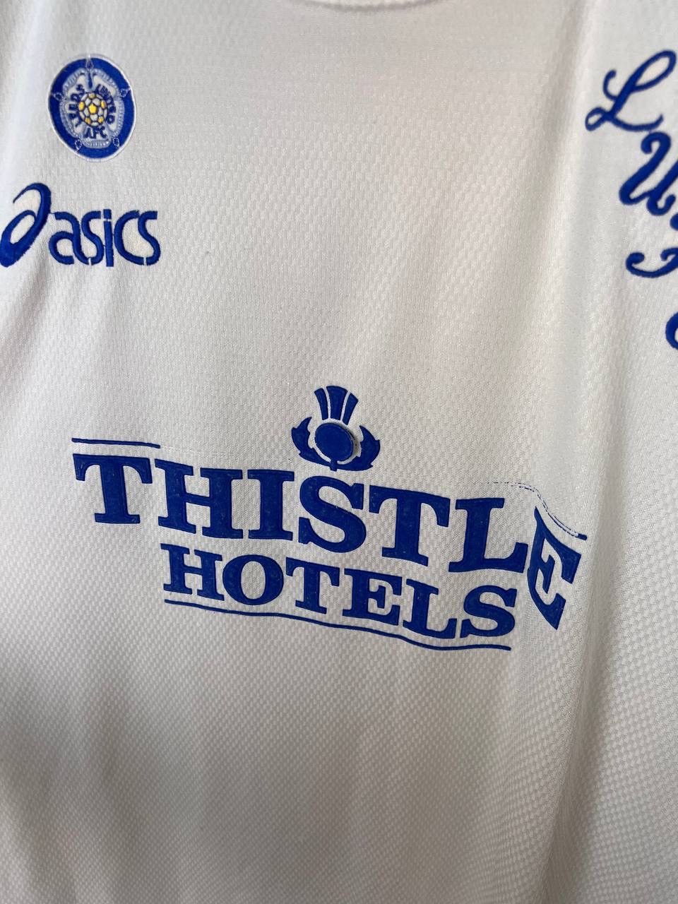 Other Leeds United ASICS 199596 vintage jersey size L Size US L / EU 52-54 / 3 - 7 Thumbnail