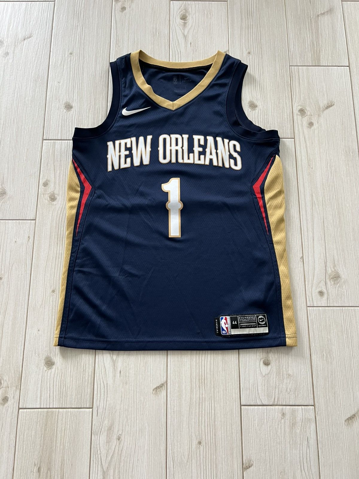 NBA Nike NBA Zion Williamson New Orleans Pelicans Jersey Size M Size US M / EU 48-50 / 2 - 4 Thumbnail