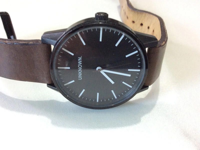 Designer Unknown men's black dial brown leather strap watch Size ONE SIZE - 2 Thumbnail