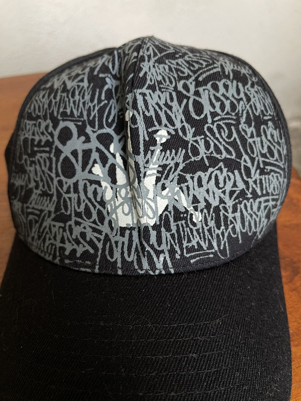 Stussy × Vintage Vintage Stussy Crown Graffiti Hats Size ONE SIZE - 2 Thumbnail