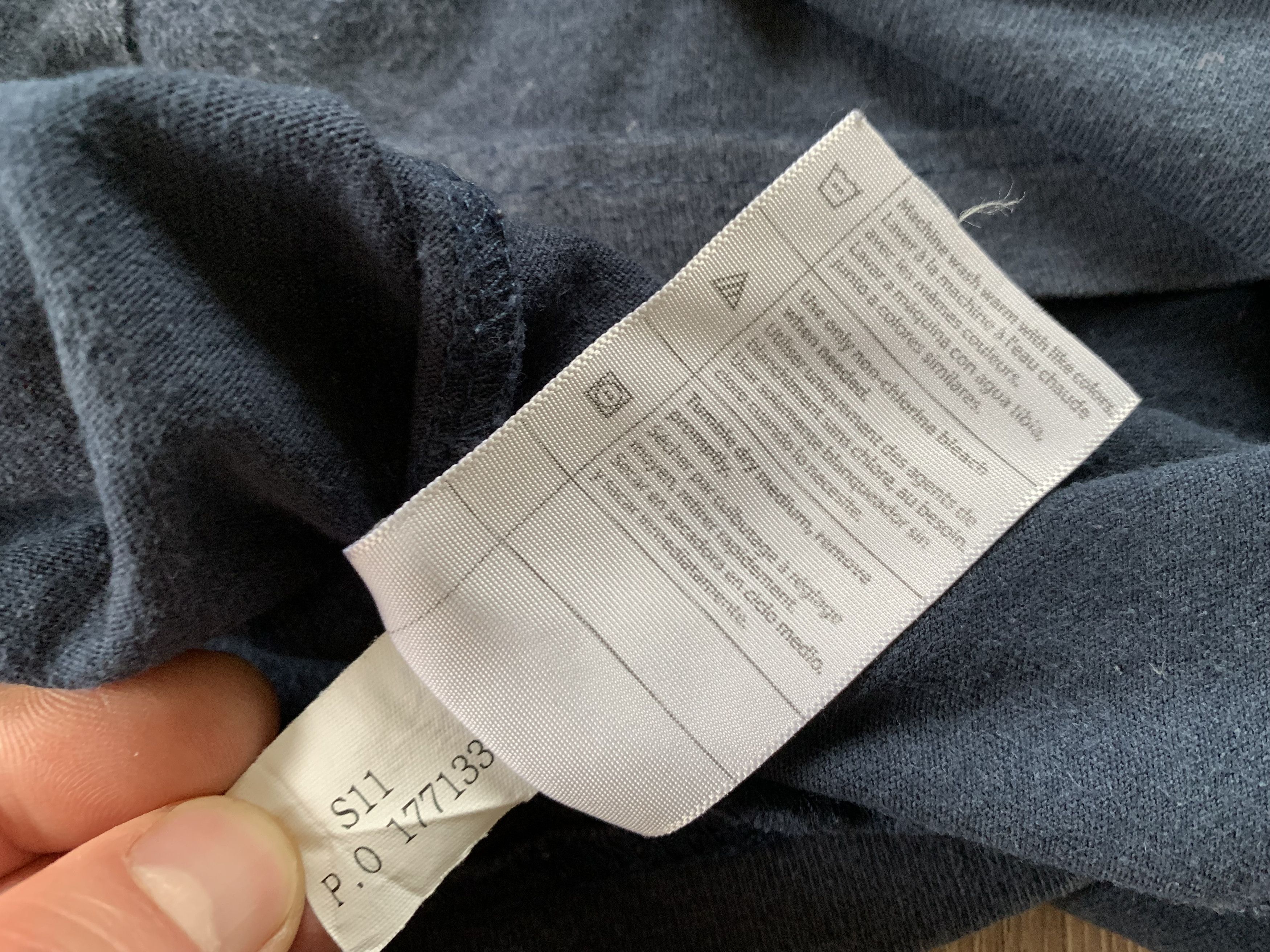 Carhartt × Vintage Vintage Carhartt Navy Pocket T-Shirt Size US L / EU 52-54 / 3 - 8 Thumbnail