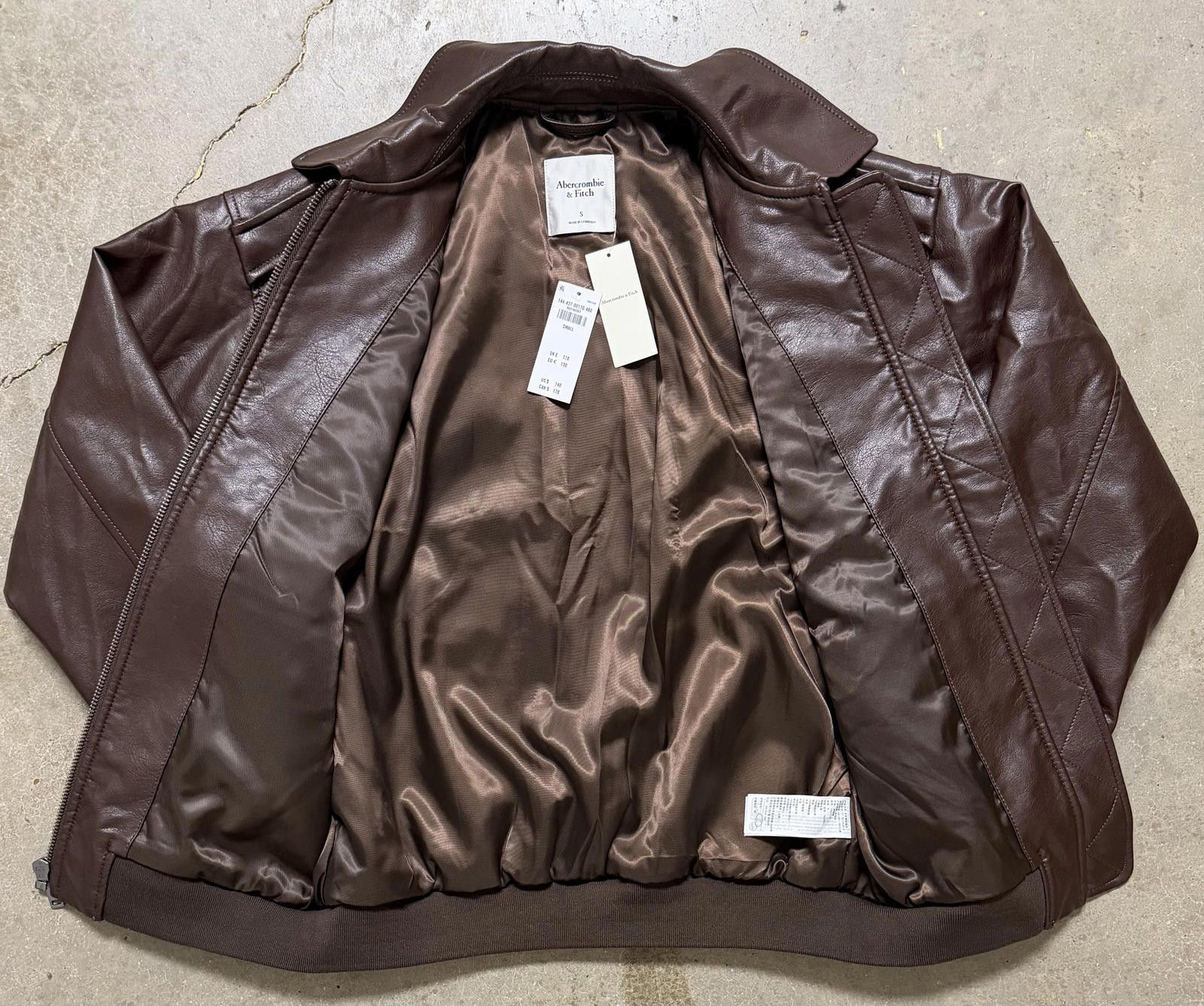Abercrombie & Fitch ABERCROMBIE & FITCH VEGAN LEATHER JACKET NEW WITH TAGS Size US S / EU 44-46 / 1 - 3 Thumbnail
