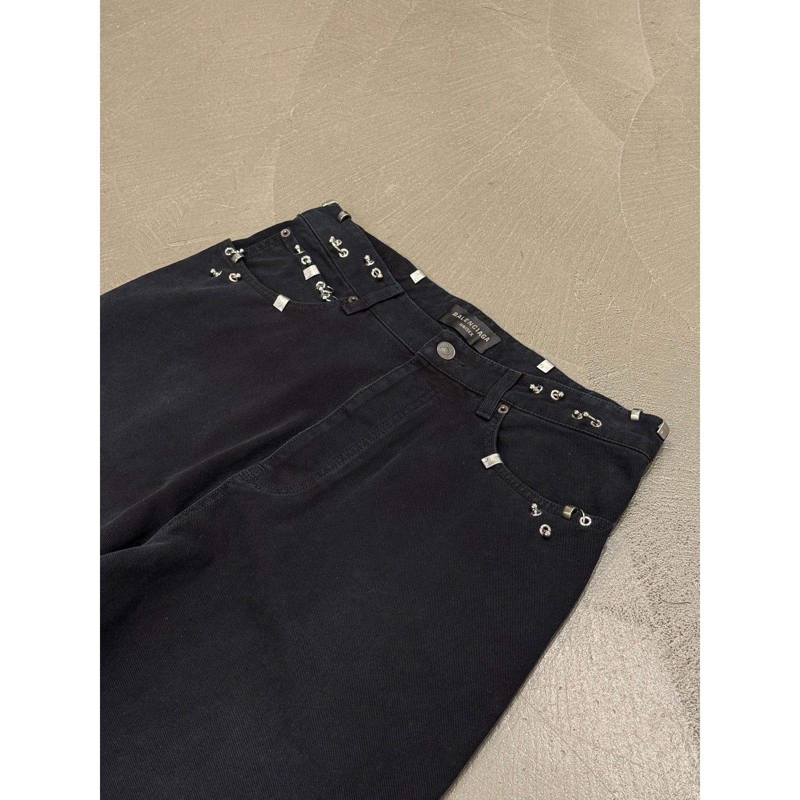 Balenciaga S/S2024 Balenciaga pierced wide-leg jeans Size US 34 / EU 50 - 4 Thumbnail