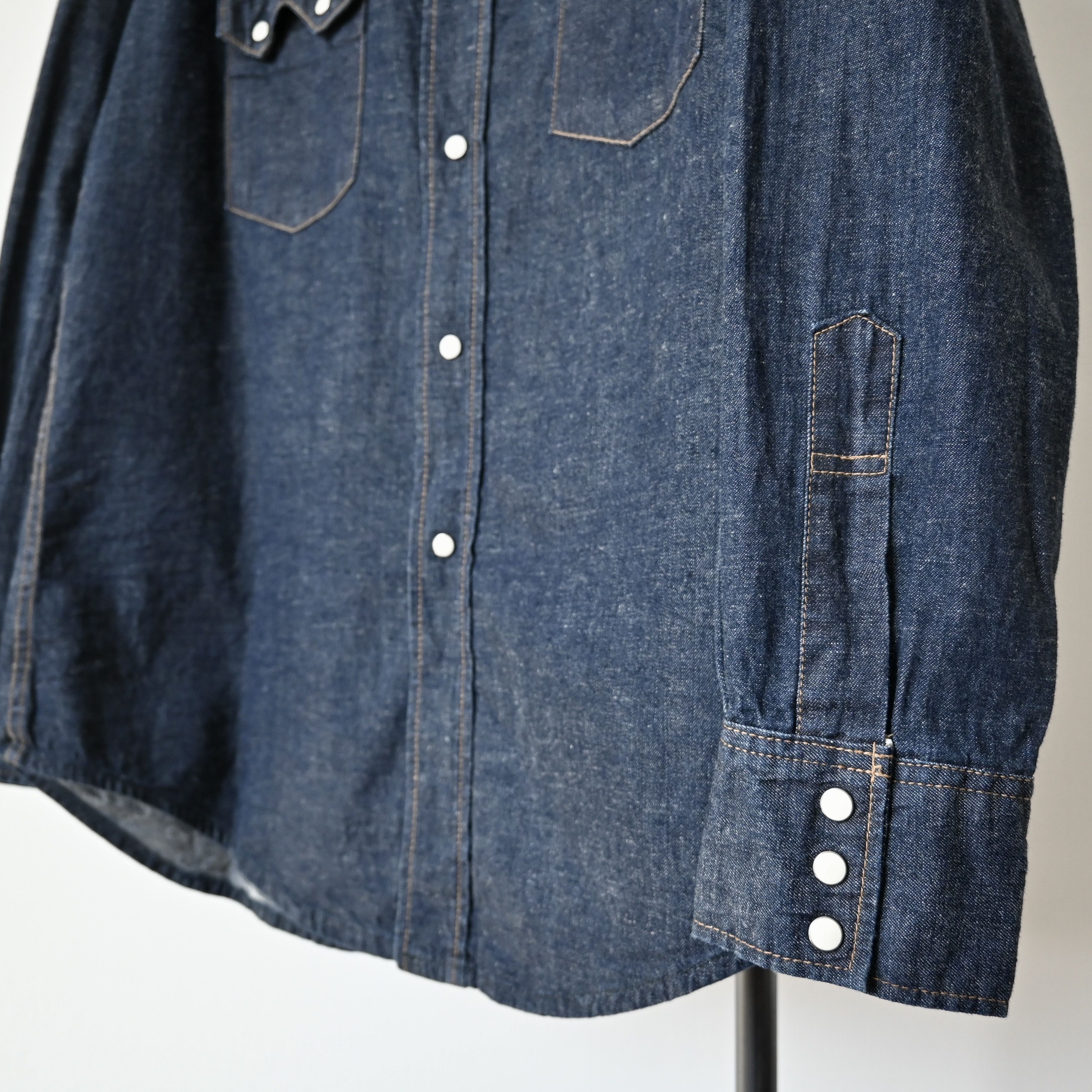 Japanese Brand VTG 1990s BLUE WAY indigo denim western shirt, made in Japan Size US L / EU 52-54 / 3 - 6 Thumbnail