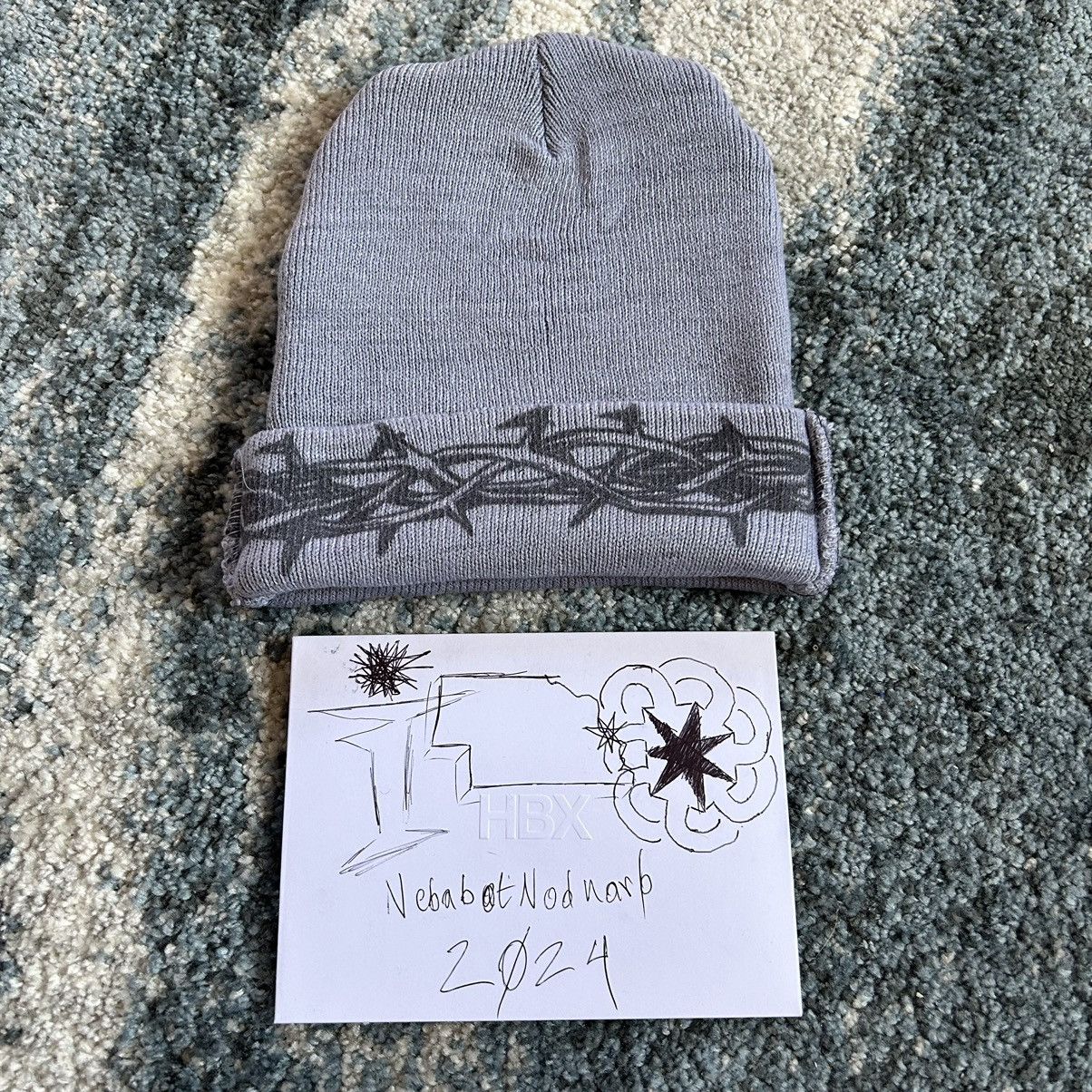 4x1111 DTG CROWN BEANiE thorns halloween grey asphalt anthracite Size ONE SIZE - 4 Thumbnail