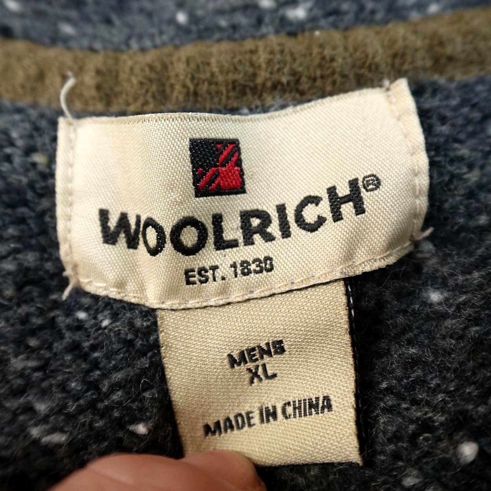 Vintage Woolrich Sweater Mens XL Gray Donegal V-Neck Knit Pullover Wool Heather Speckled Size US XL / EU 56 / 4 - 5 Thumbnail