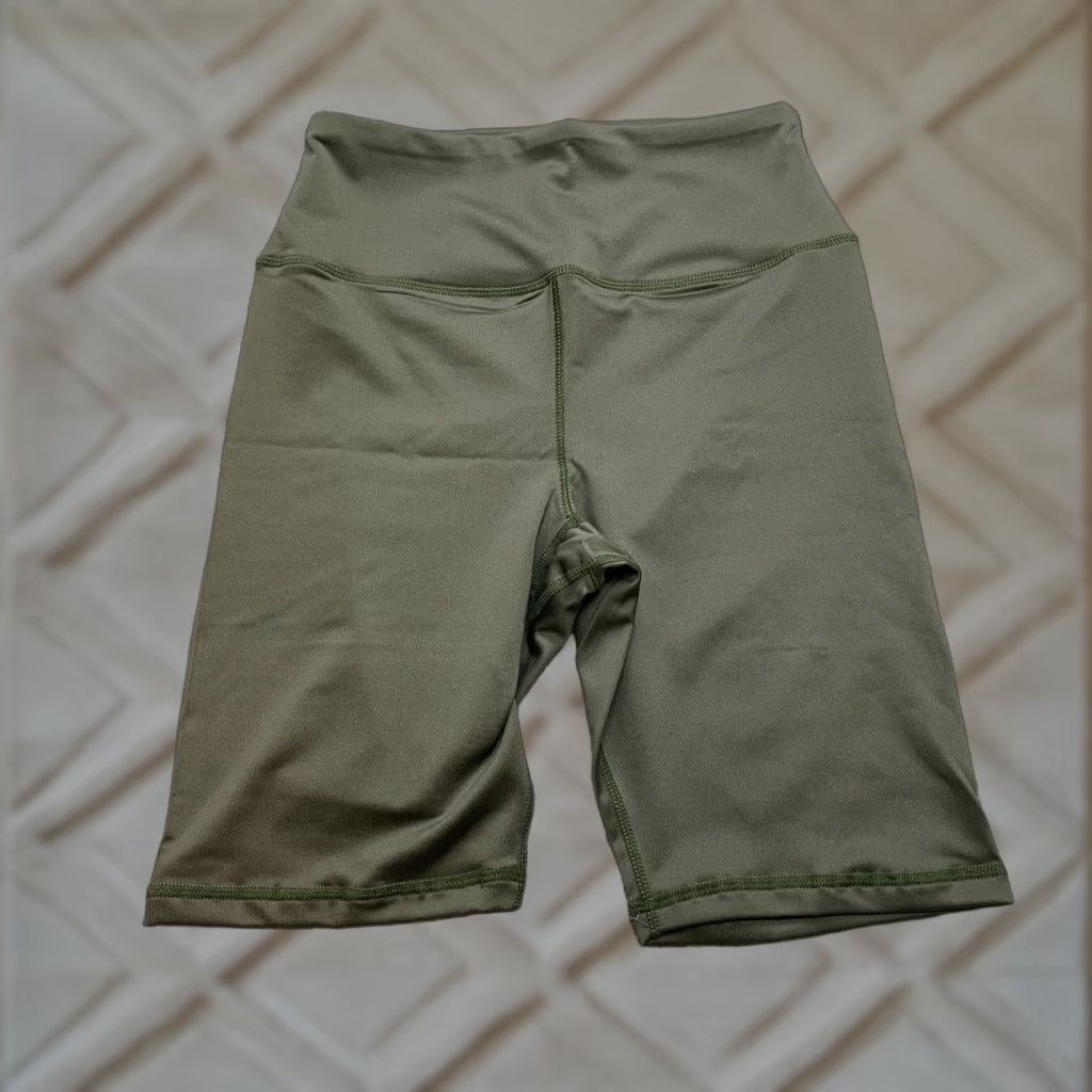 Vintage VINTAGE: No — wait, original says Vintage: No. Do not add. Sorry. Size 28" / US 6 / IT 42 - 1 Thumbnail