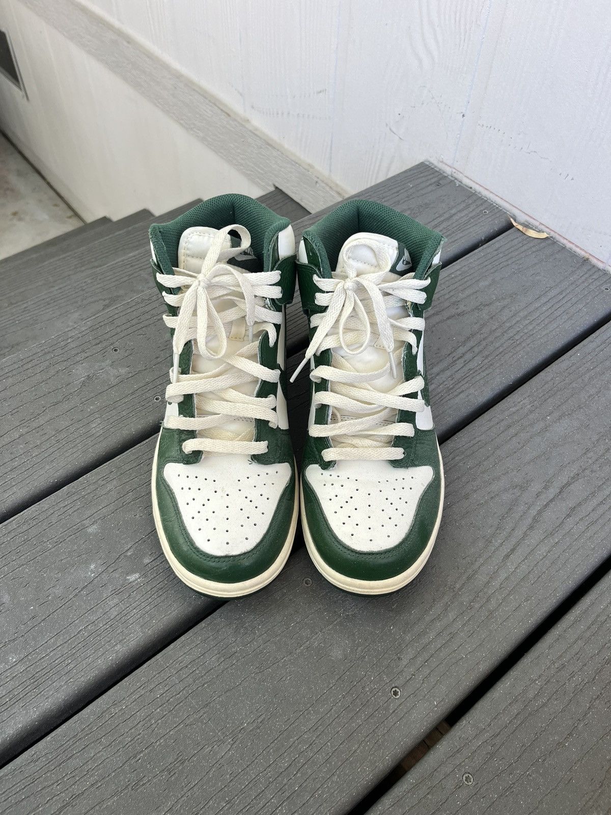 Nike Gorge Green Nike Dunk High 2012 Release Size US 8 / EU 41 - 2 Thumbnail