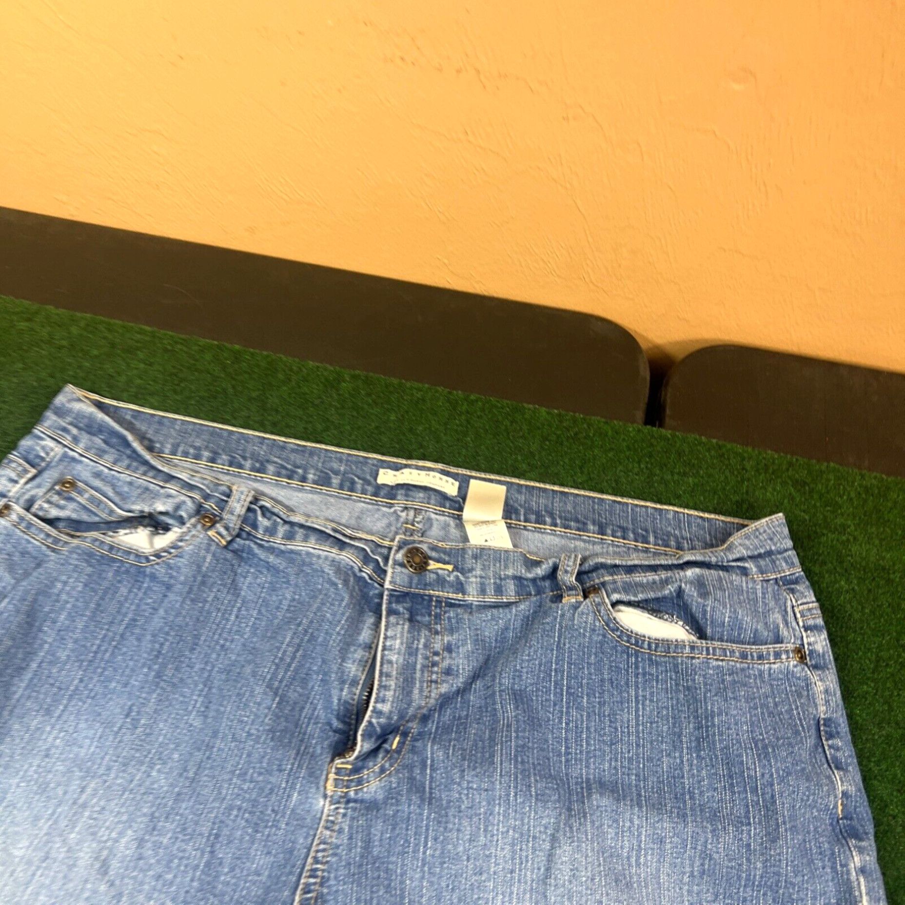 Vintage CRAZY HORSE Jeans Womens 18 Blue Denim Pants Jeans Capri Style Measures 36x22 Size 40" / US 18 - 4 Thumbnail