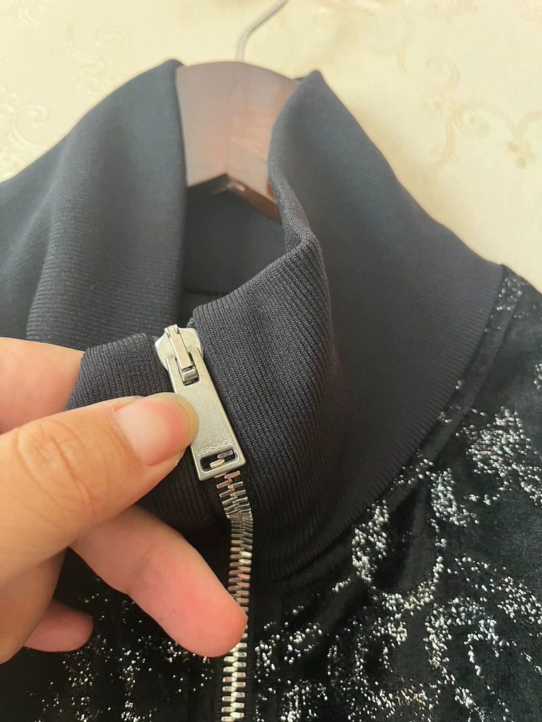 Versace Versace Velvet jacket jacket top Size US L / EU 52-54 / 3 - 4 Thumbnail