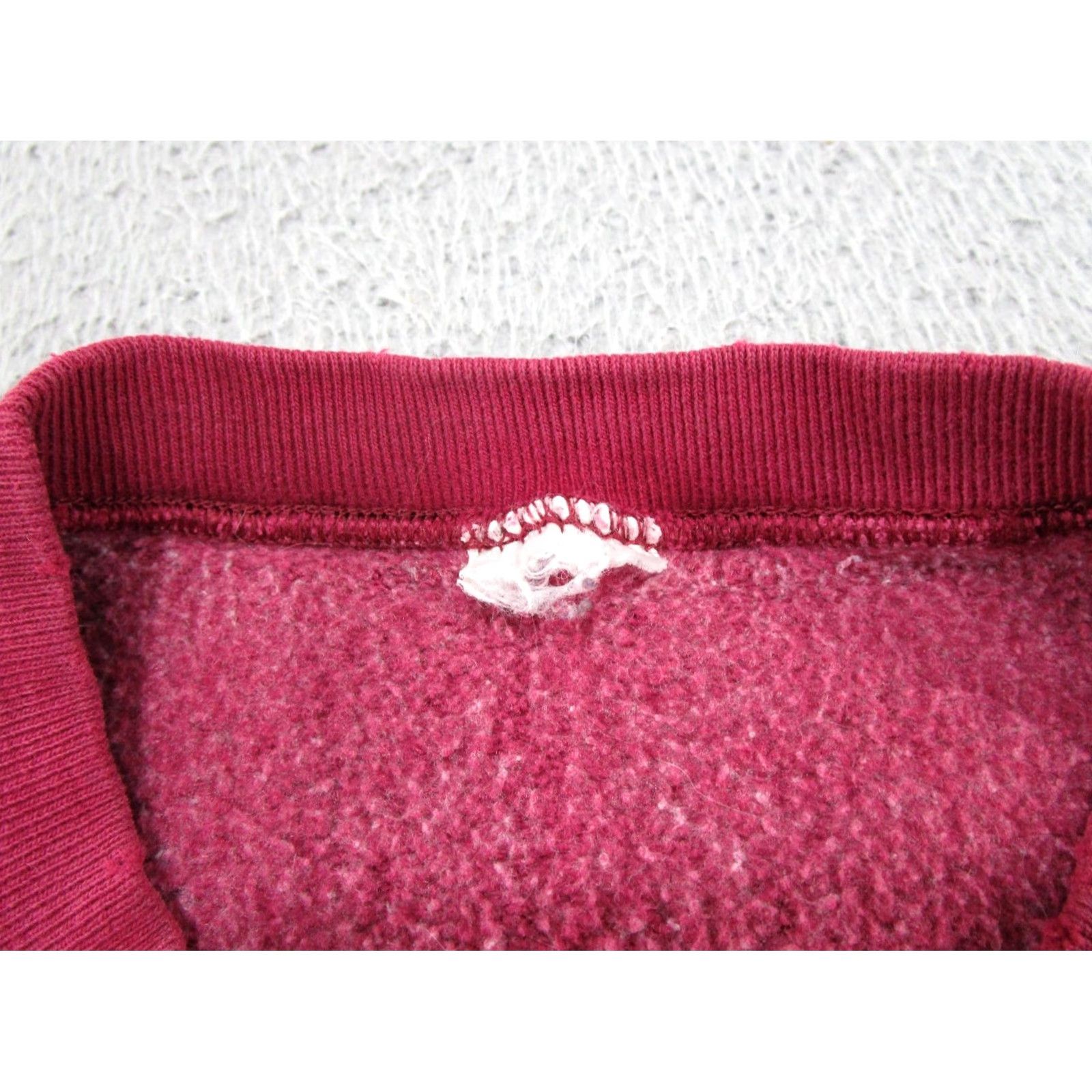 Vintage VTG 1997 Minnesota Ice Fest Embroidered Crewneck Sweatshirt Pullover XL Red Men Shirt 90s Sports Hockey Womens Mens Size US XL / EU 56 / 4 - 3 Thumbnail