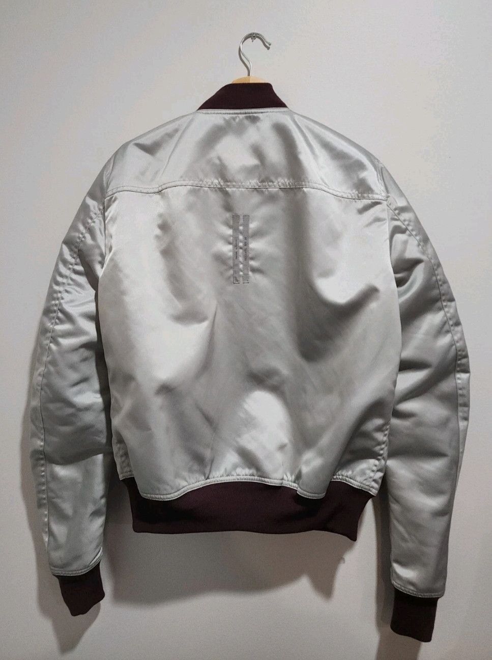 Rick Owens Rick Owens Reversible Cropped Flight Blood/Pearl Bomber 48 Size US M / EU 48-50 / 2 - 5 Thumbnail