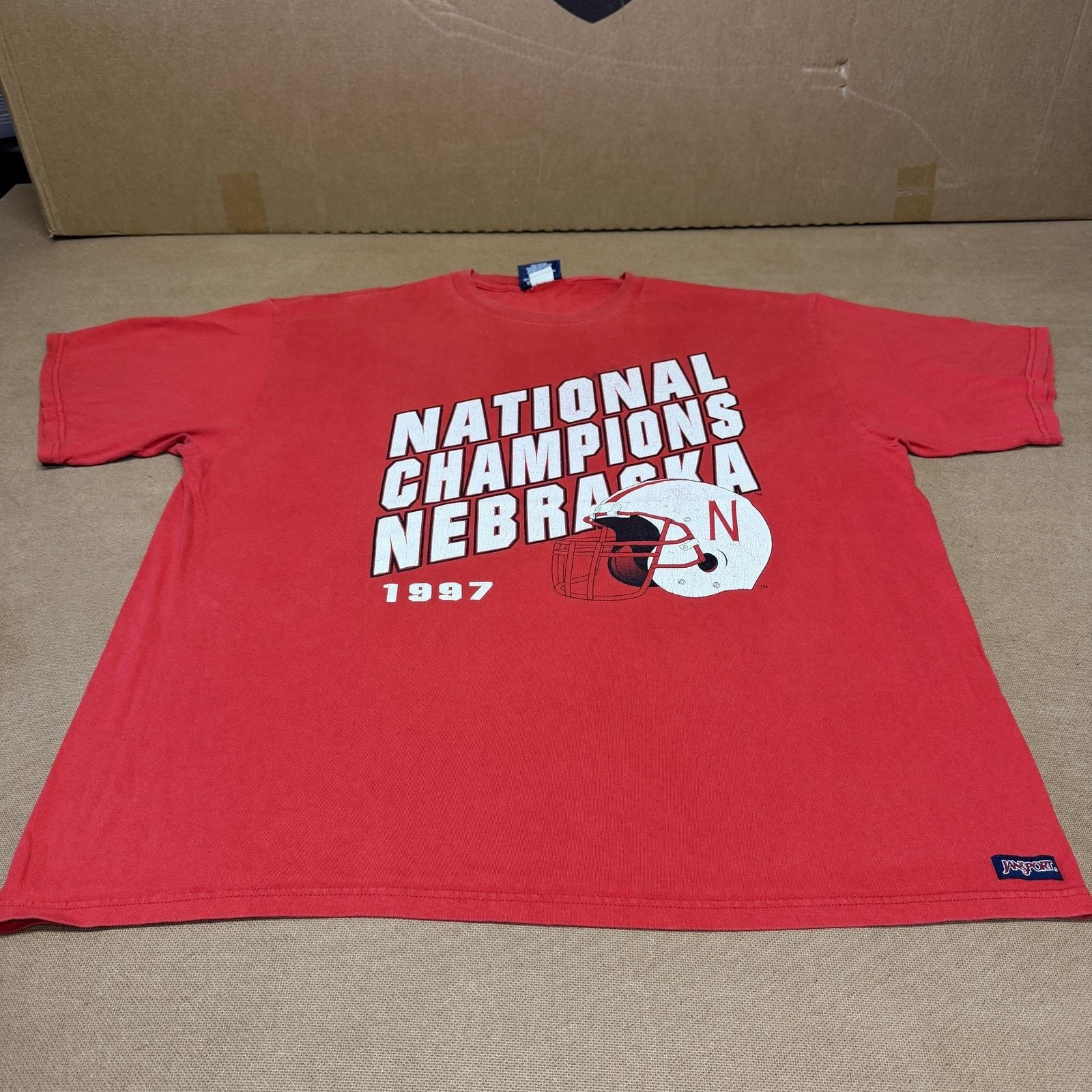 Jansport Vintage Nebraska Cornhuskers Shirt Mens 2XL XXL Red Football Size US XXL / EU 58 / 5 - 1 Thumbnail
