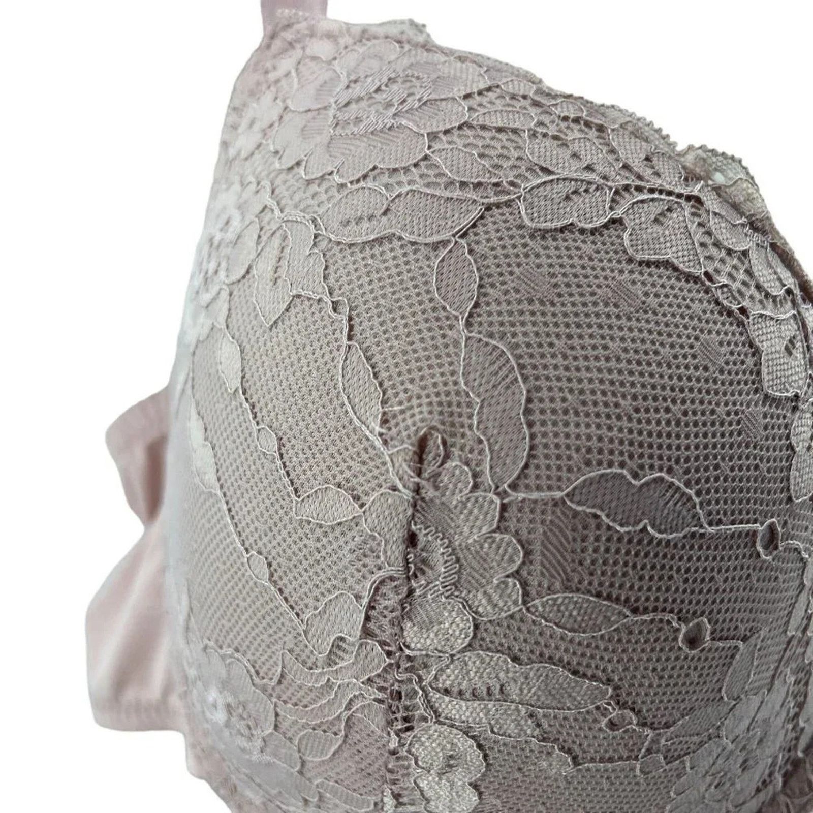 Laura Ashley Laura Ashley Pink Lace Nylon Blend Stretch Underwire Bra Size ONE SIZE - 2 Thumbnail
