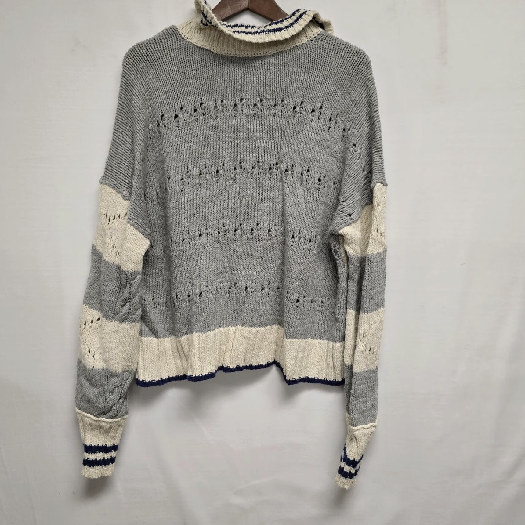 Free People Free People Sweater Womens Pullover Collar V Neck Striped Cable Knit Gray S Size S / US 4 / IT 40 - 6 Thumbnail