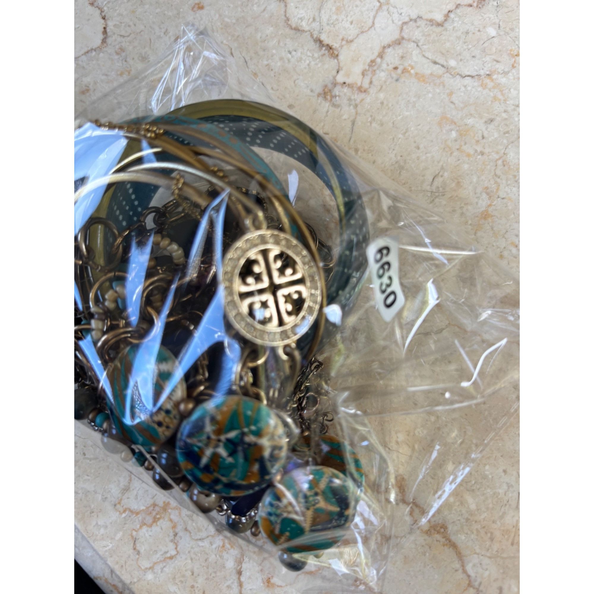 Other Assorted Jewelry Lot Featuring Bangles Bracelets Necklaces & Size ONE SIZE - 13 Thumbnail