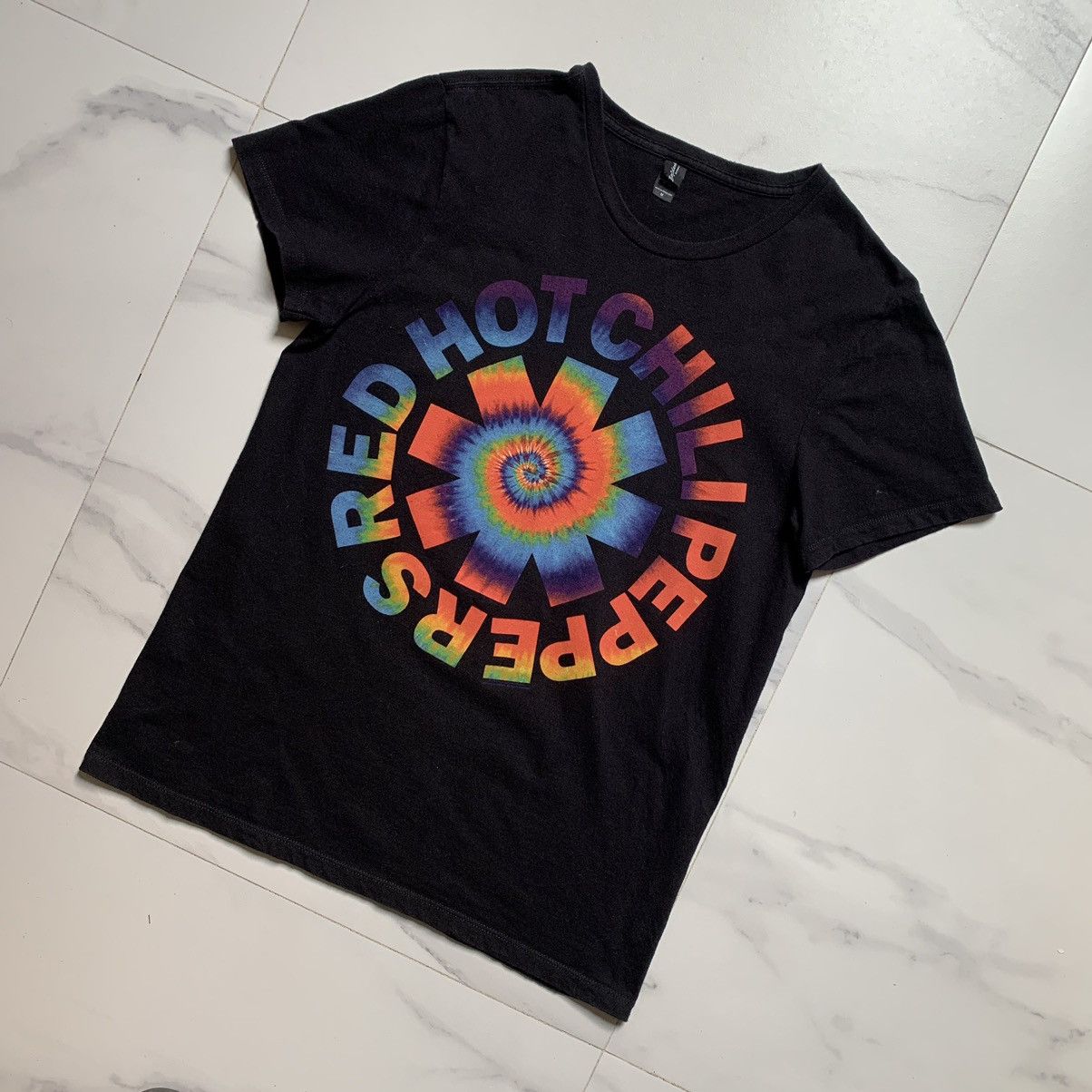 Band Tees 2016 Red Hot Chili Peppers Tie Dye Logo Tee Size US M / EU 48-50 / 2 - 3 Thumbnail