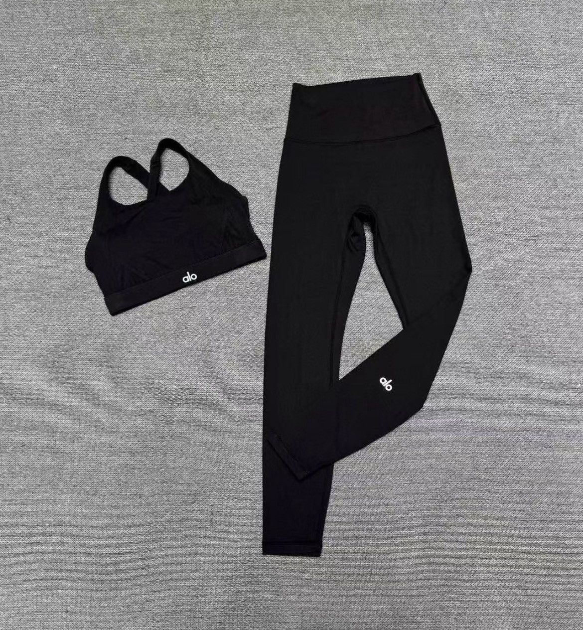 Alo Yoga Alo yoga Set Size ONE SIZE - 1 Thumbnail