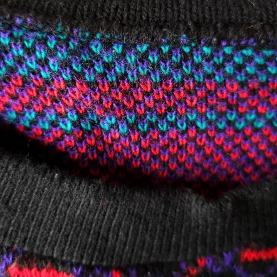 Vintage VINTAGE Woolrich Sweater Womens Size Large 90s Black Purple Southwestern Geometric Knit Pullover Wool Blend Crew Neck Long Sleeve Women's Size L / US 10 / IT 46 - 5 Thumbnail