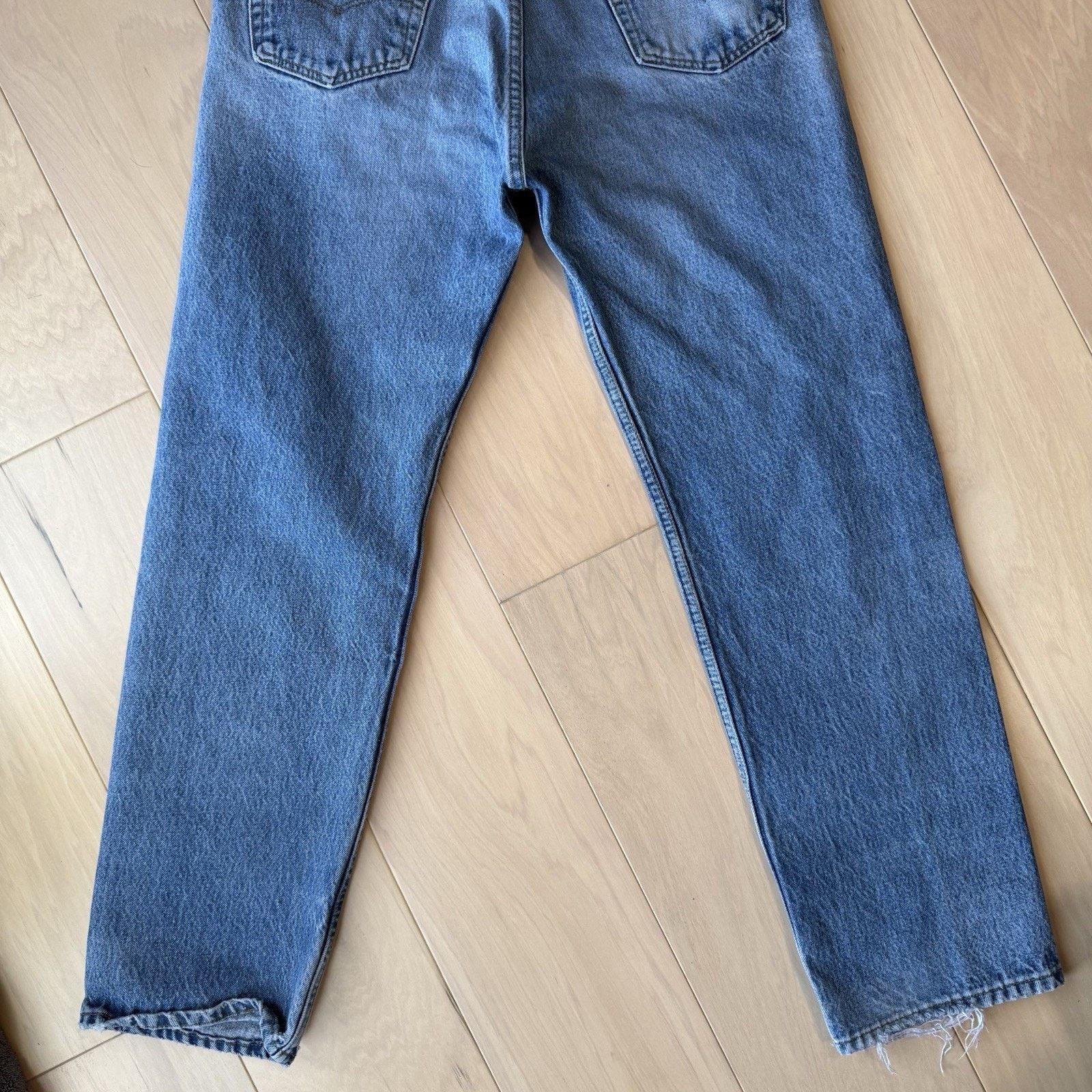 Levi's Vintage Levis 501 Jeans 34 Straight Leg 90s Denim Workwear Size US 34 / EU 50 - 10 Thumbnail