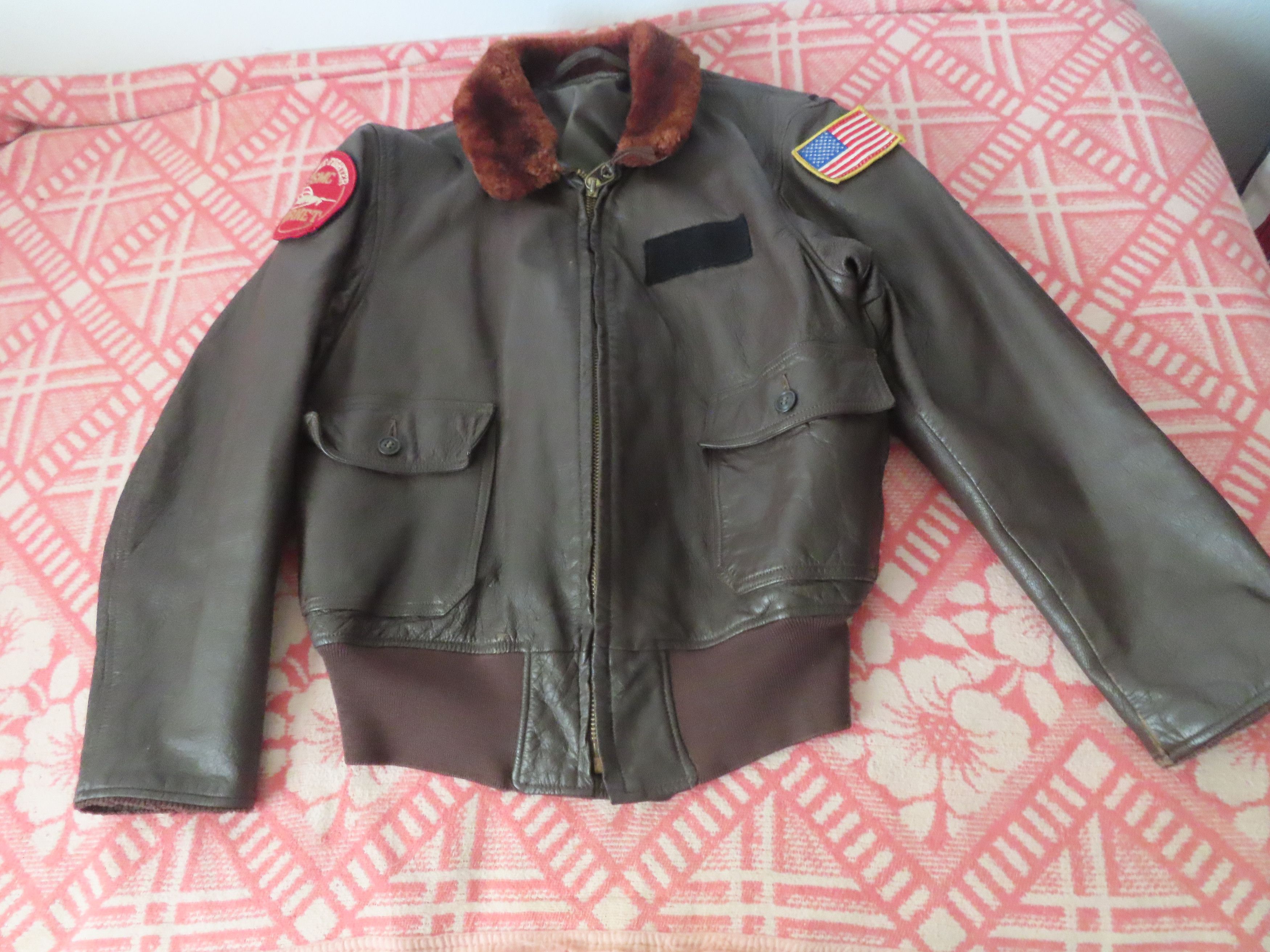 Vintage VIETNAM ERA USN FLIGHT JACKET IRVIN B. FOSTER SPORTSWEAR Size US M / EU 48-50 / 2 - 1 Thumbnail