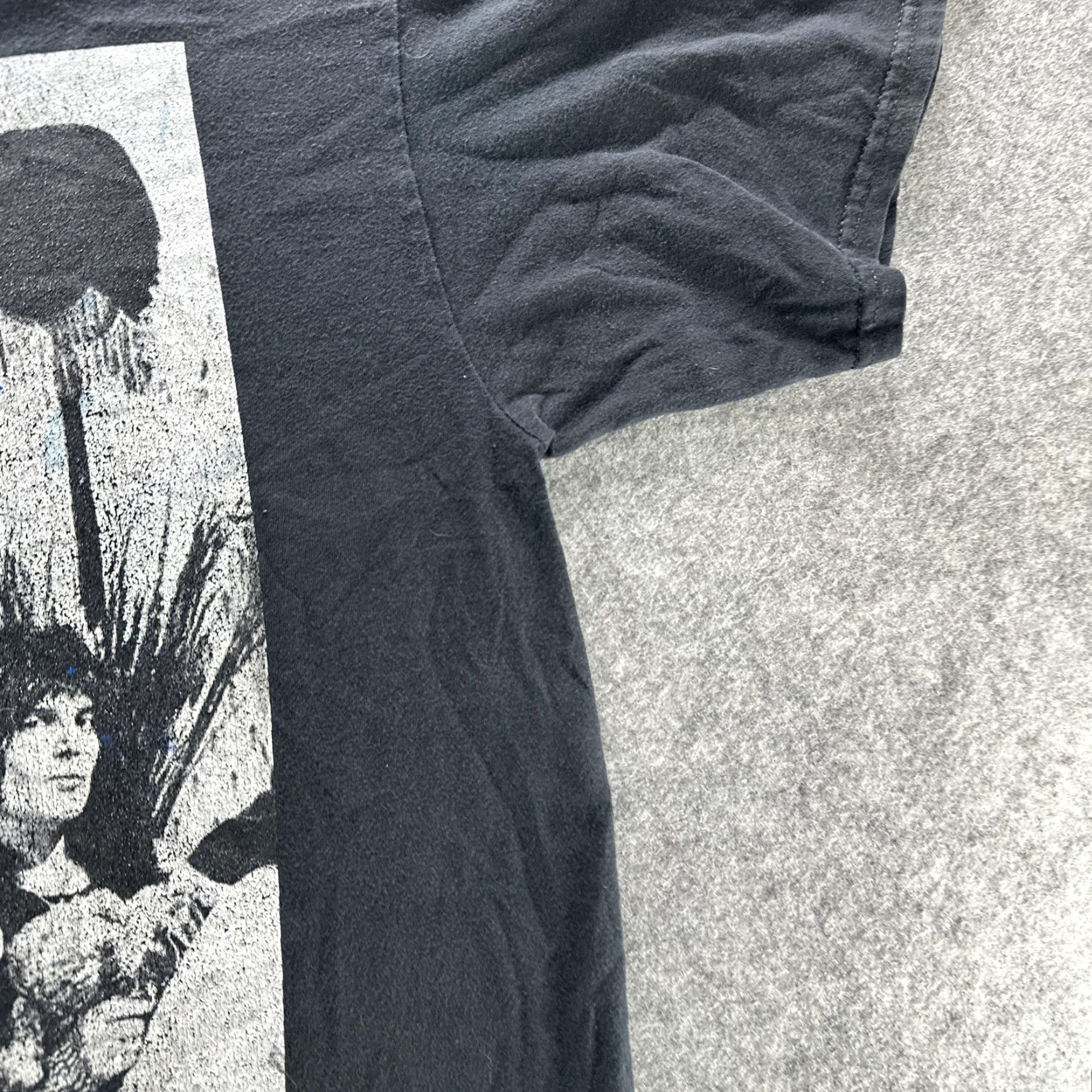 Vintage Rock Band Graphic Shirt Mens Medium Black Photo Print Vintage Style Tee Size US M / EU 48-50 / 2 - 7 Thumbnail