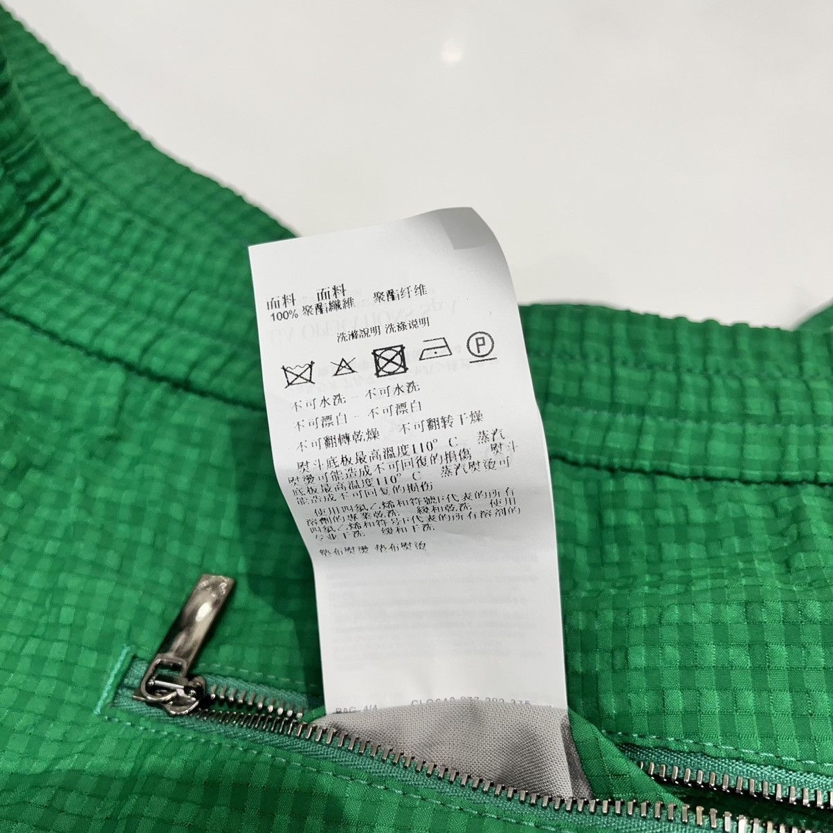 Emporio Armani Emporio Armani Shorts Green Size US 34 / EU 50 - 7 Thumbnail