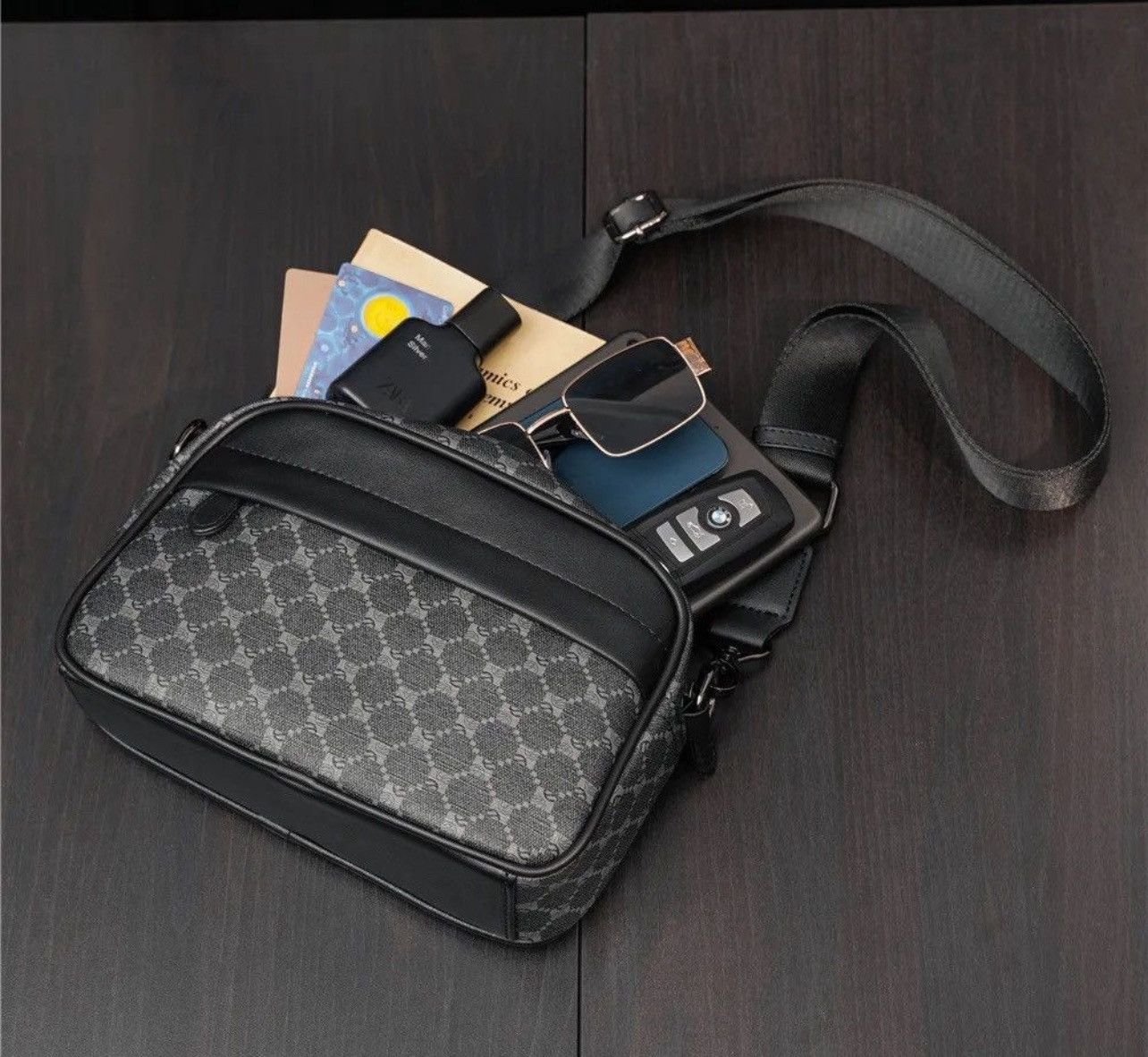 Japanese Brand × Vintage Vintage black messenger bag Size ONE SIZE - 5 Thumbnail