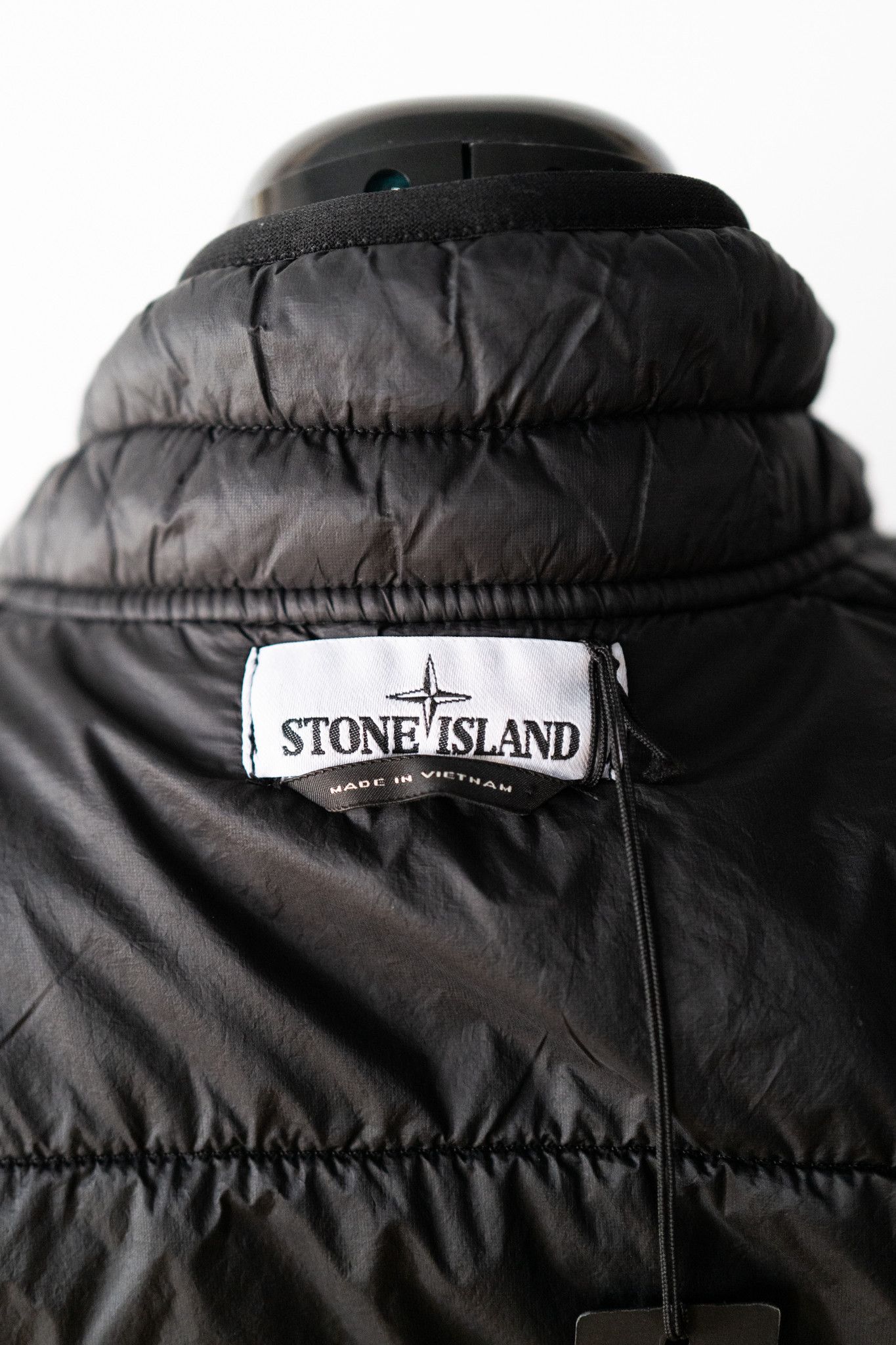 Stone Island STONE ISLAND GARMENT DYED QUILTED MICRO YARN PUFFER SZ L NWT Size US L / EU 52-54 / 3 - 4 Thumbnail