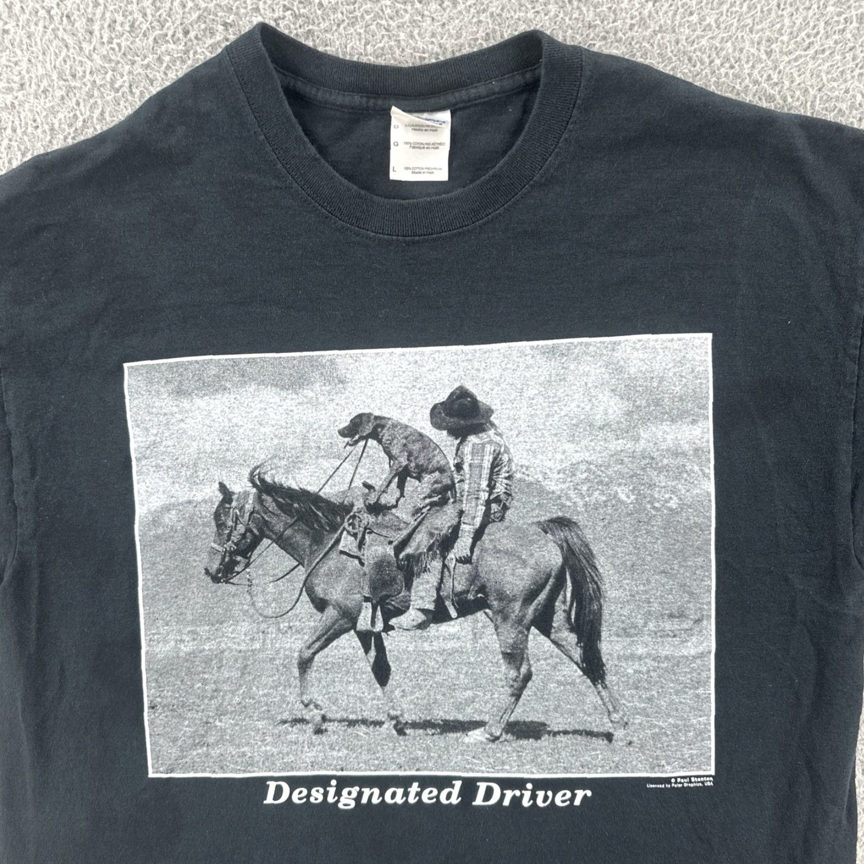 Gildan VINTAGE Gildan Mens Large Black T Shirt Designated Driver Drunk Cowboys Dog Tee Size US L / EU 52-54 / 3 - 5 Thumbnail