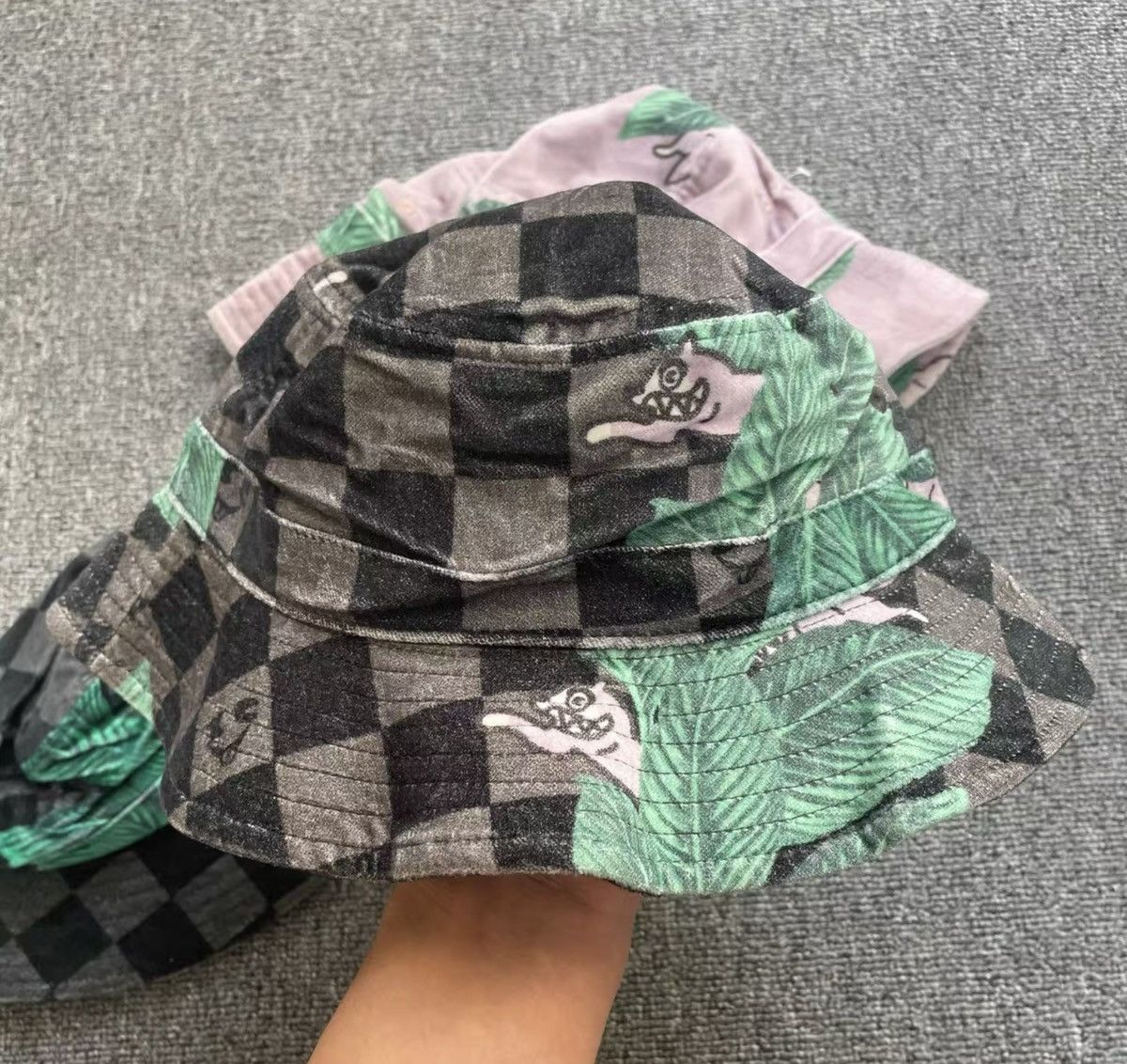 Billionaire Boys Club BBC ICECREAM Pearl Velvet Flying Dog Bucket Hat Size ONE SIZE - 4 Thumbnail