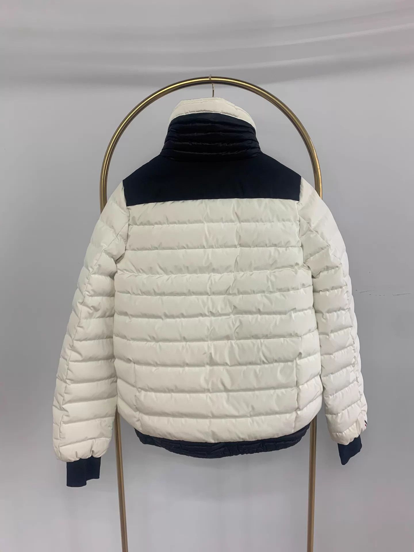 Moncler Moncler White & Black Color Blocked Puffer Jacket Size 1 New Size US S / EU 44-46 / 1 - 3 Thumbnail