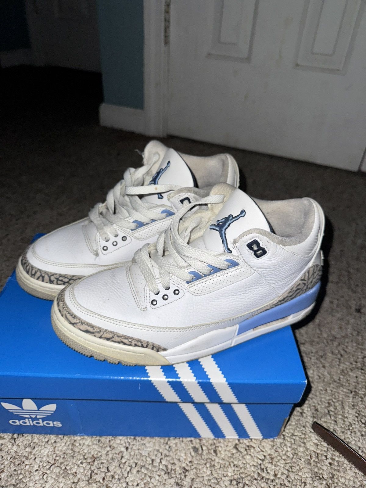 Jordan Brand Jordan Retro 3 Uncs size 9 Size US 9 / EU 42 - 3 Thumbnail
