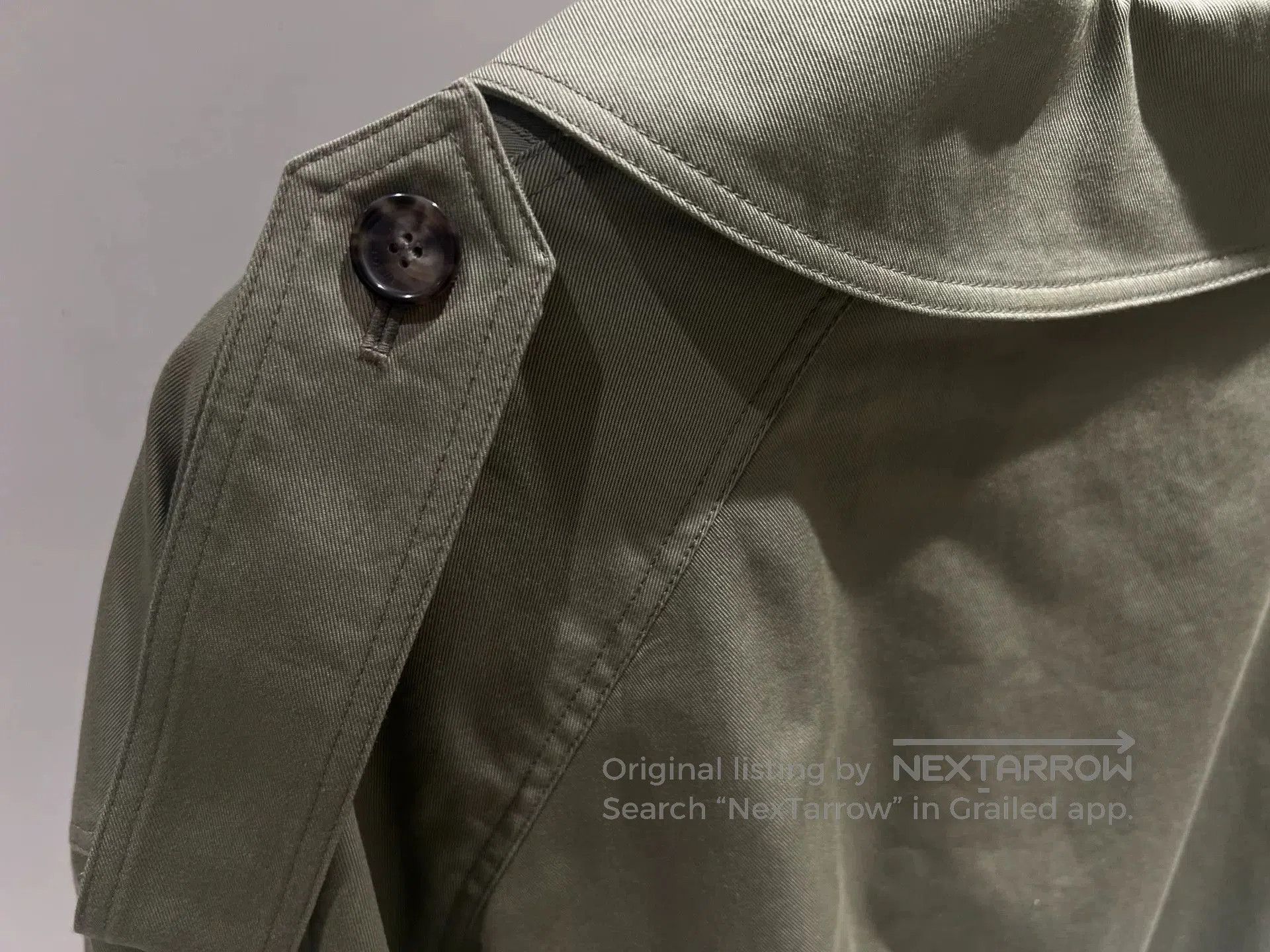Loewe LOEWE Khaki Short Trench Jacket. Size US XS / EU 42 / 0 - 6 Thumbnail