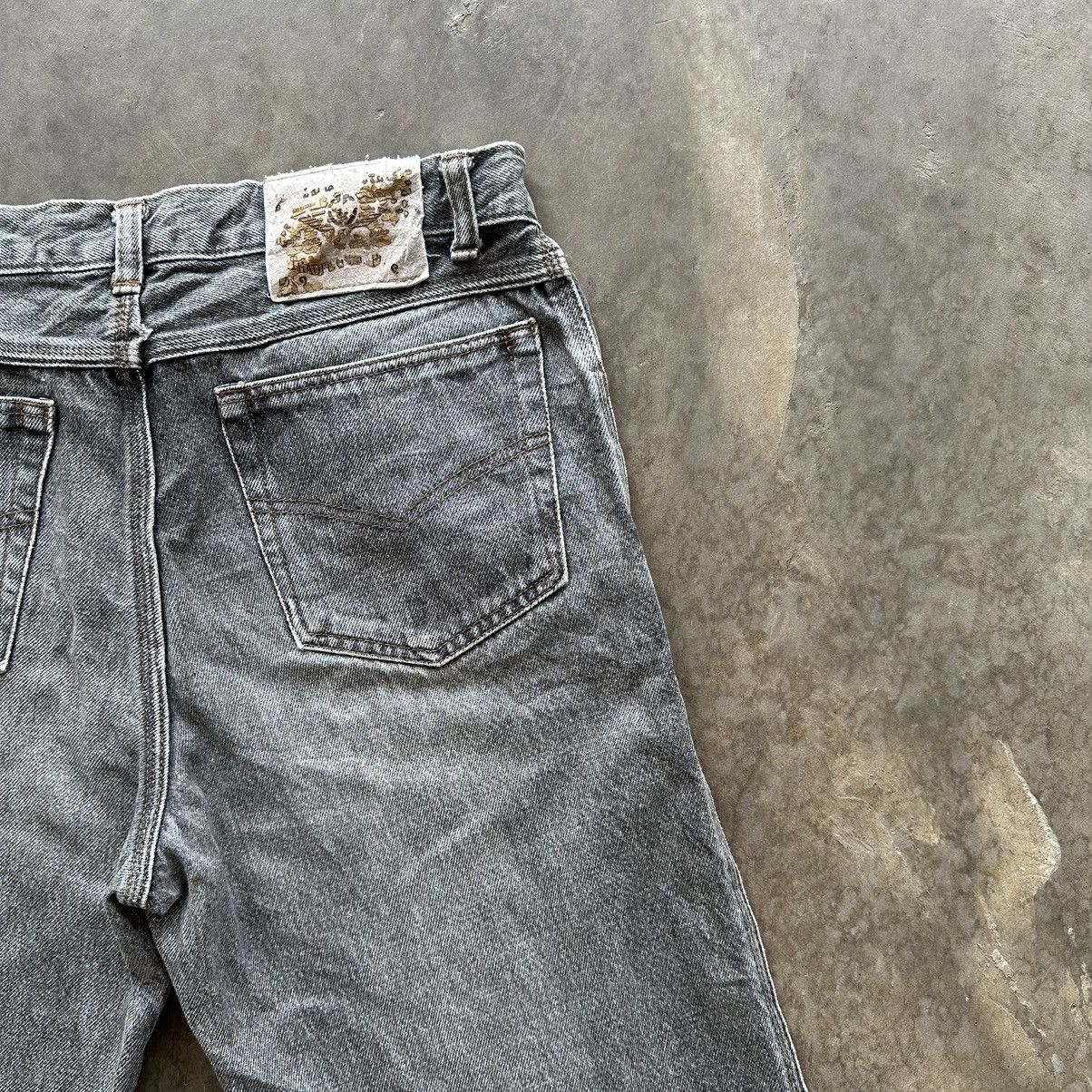 Japanese Brand × Jean × Vintage Vintage Japanese Black Faded Distressed Denim Jean Pant W31 Size US 31 - 13 Thumbnail